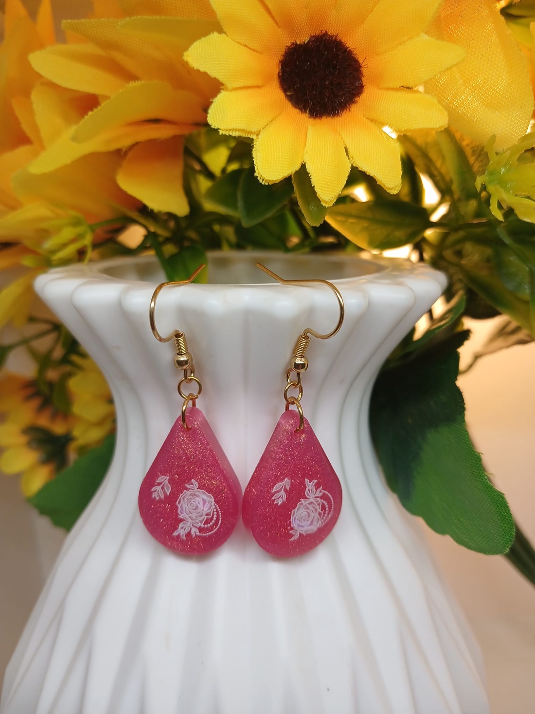 Cercei handmade floare - bijuterii - cercei - cercei din rășină - Artynos.ro