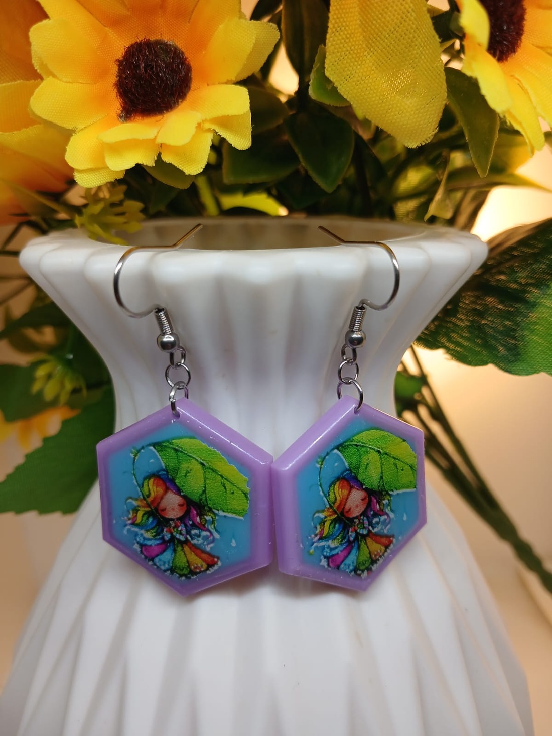 Cercei handmade hexagon cu model - bijuterii - cercei - cercei din rășină - Artynos.ro