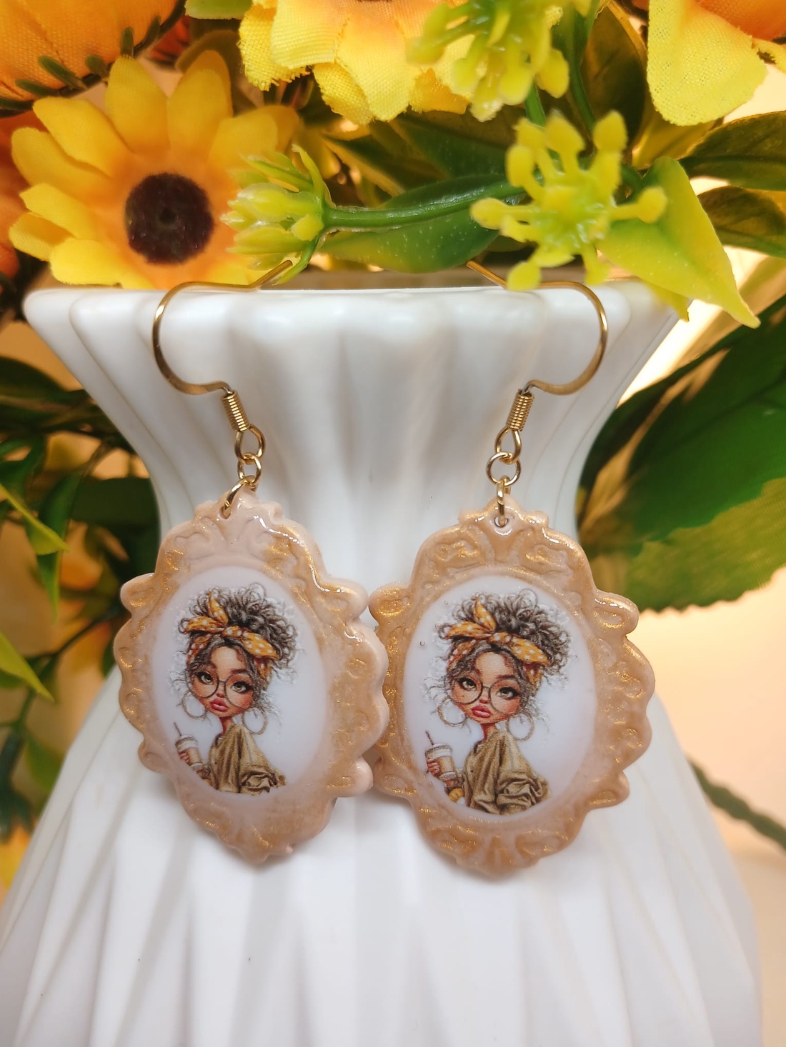 Cercei handmade Pretty Lady - bijuterii - cercei - cercei din rășină - Artynos.ro