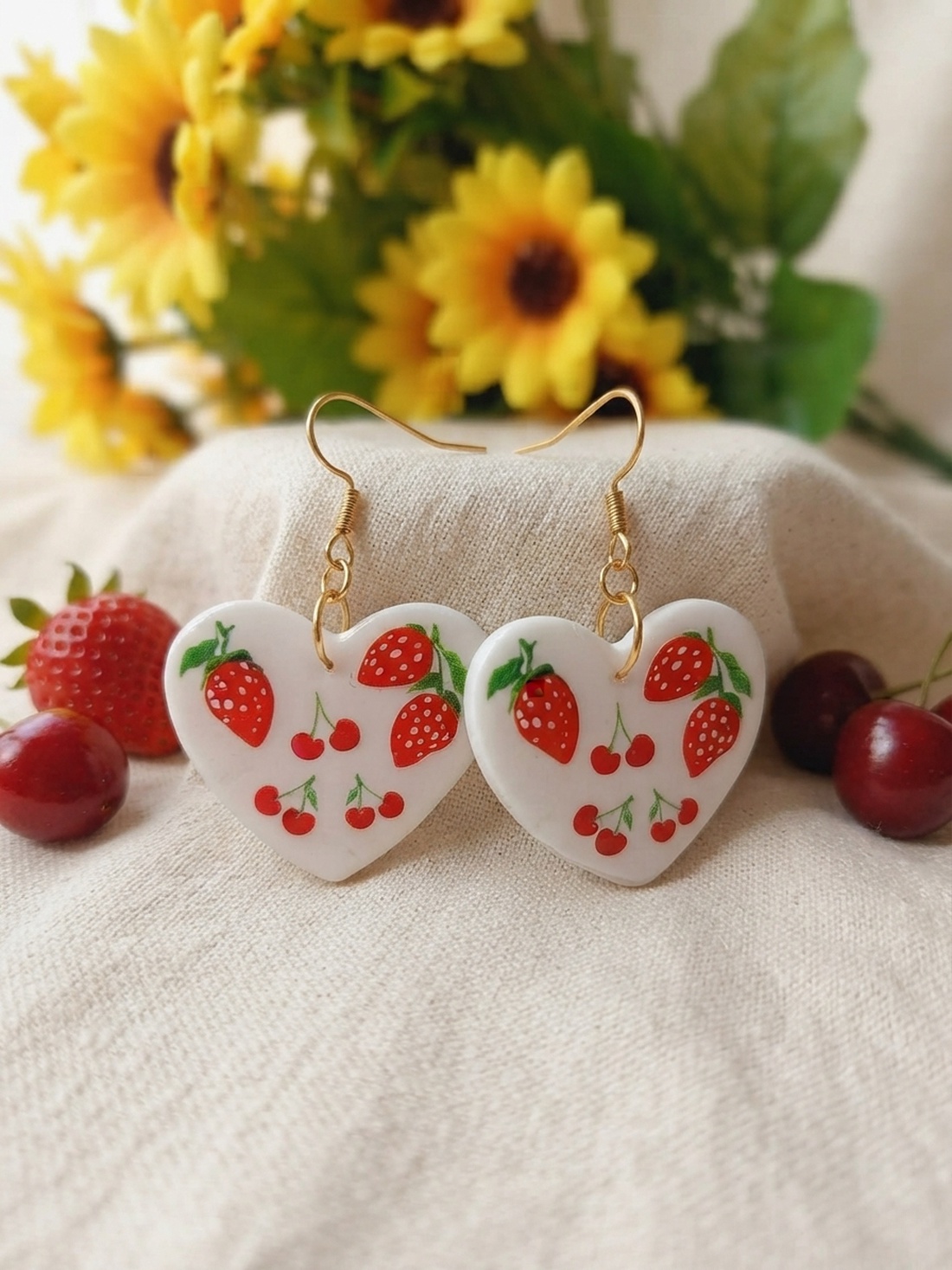 Cercei Hearts - bijuterii - cercei - cercei din rășină - Artynos.ro