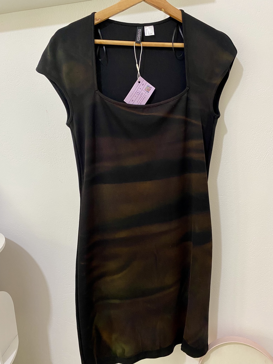 Rochie neagra pictată- unicat - îmbrăcăminte și modă - haine damă - rochie, dintr-o bucată - Artynos.ro