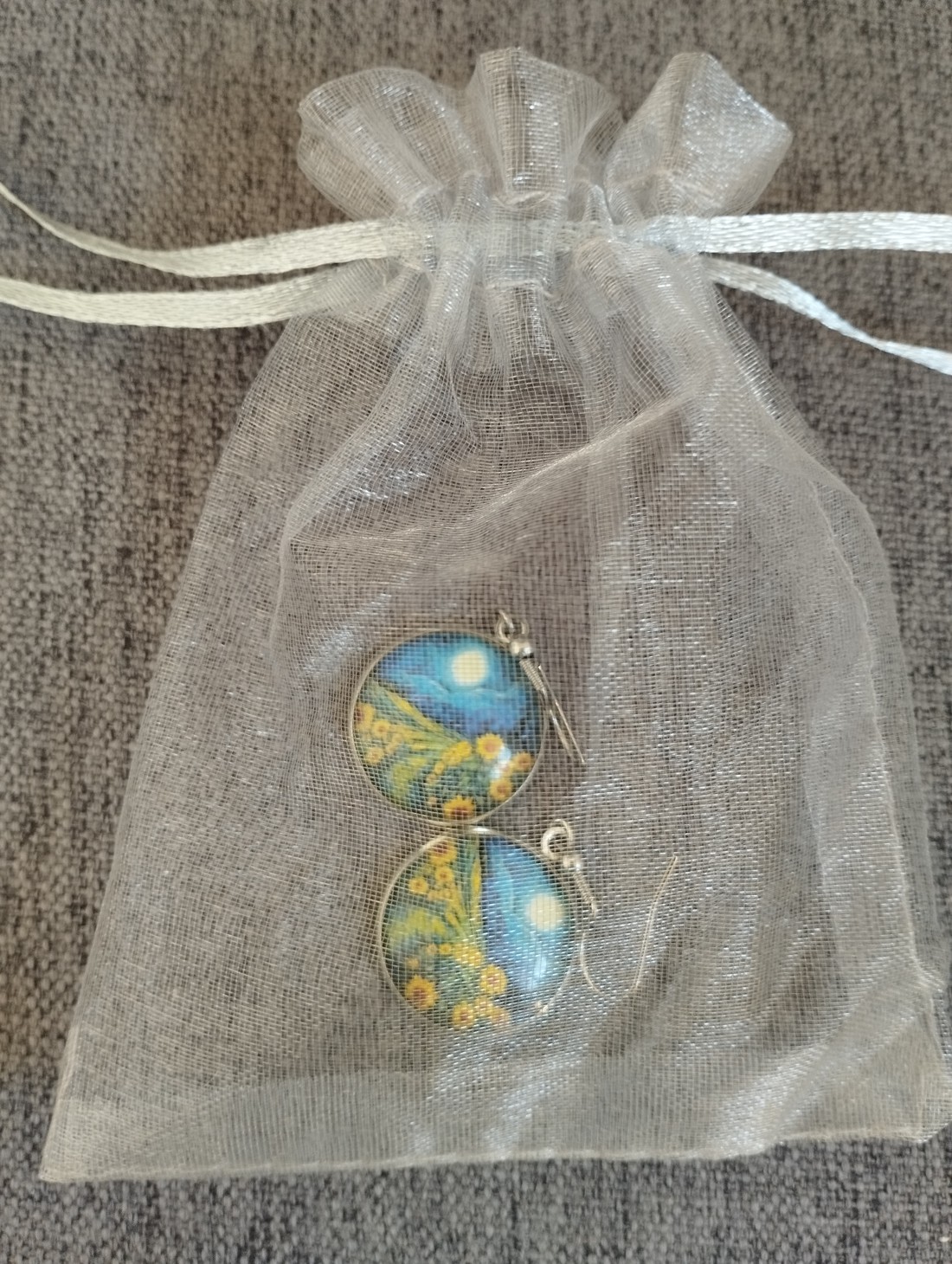 Cercei inspirați de Van Gogh cu fitinguri din oțel medical - - Artynos.ro Cercei inspirați de Van Gogh cu fitinguri din oțel medical - - Artynos.ro