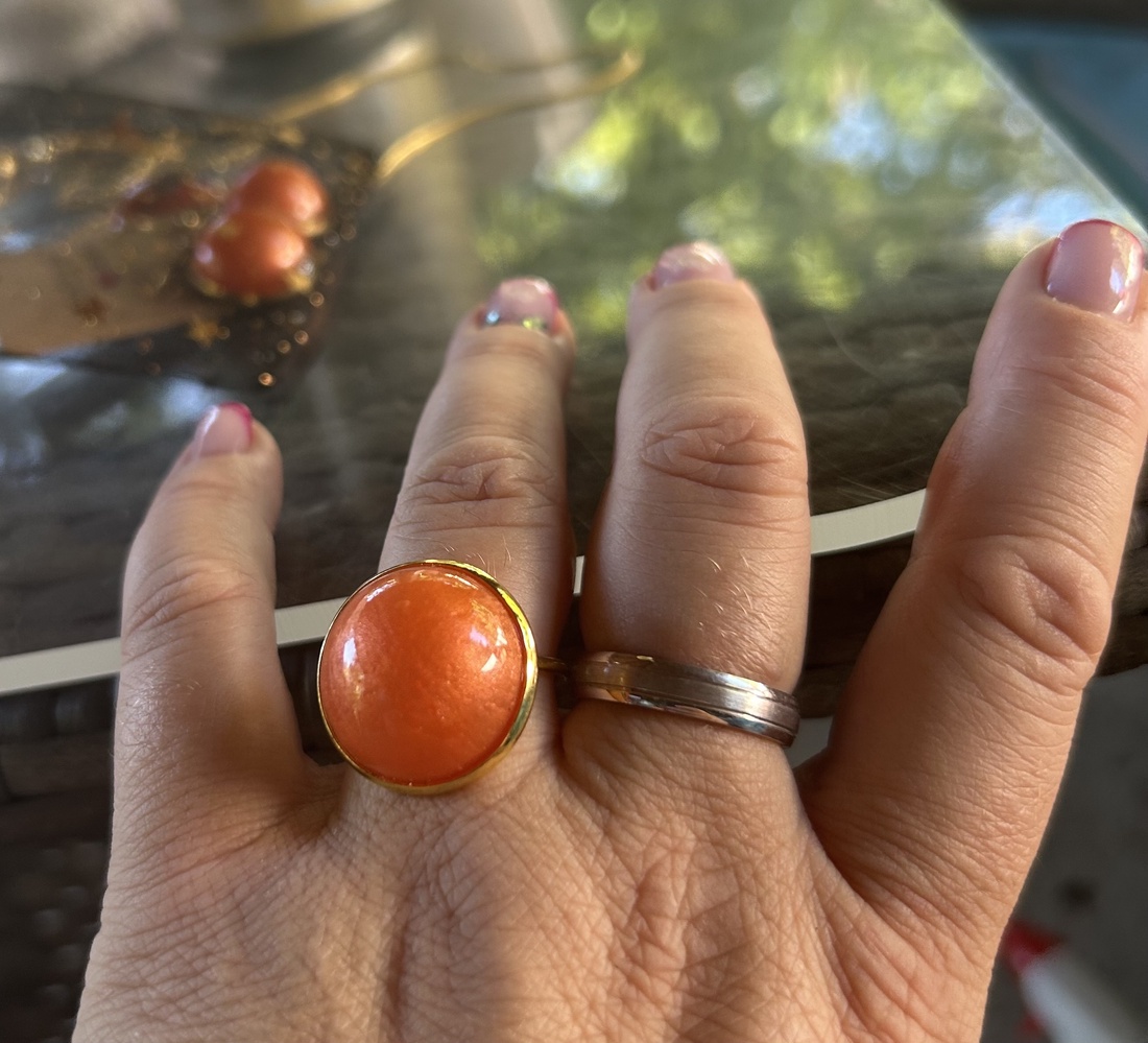 Set bijuterii handmade unicat din rasina inel + cercei - bijuterii - seturi de bijuterii - Artynos.ro