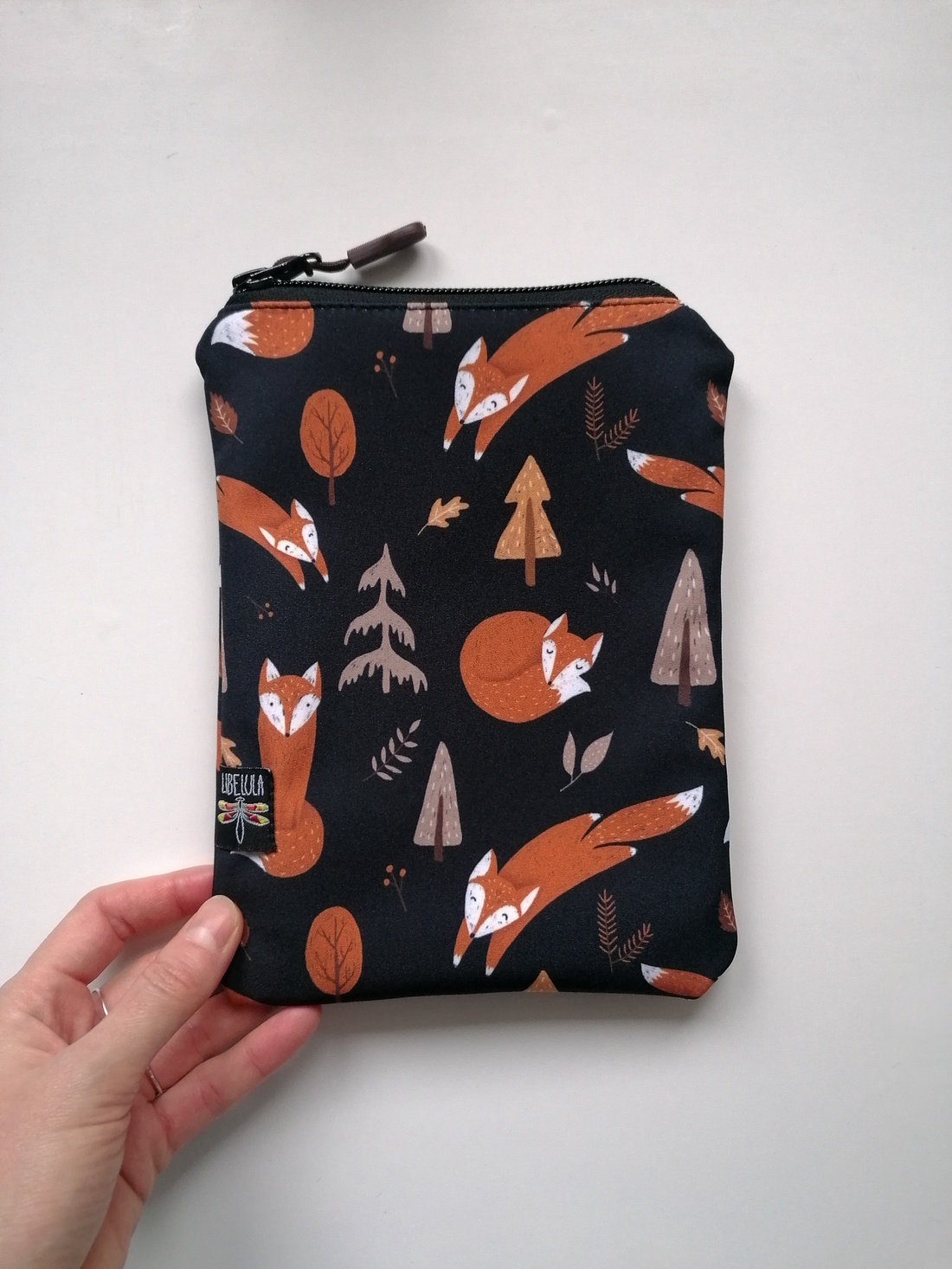 Husă kindle LIBELULA - vulpițe - genți și portofele - huse tablete și ebook - Artynos.ro