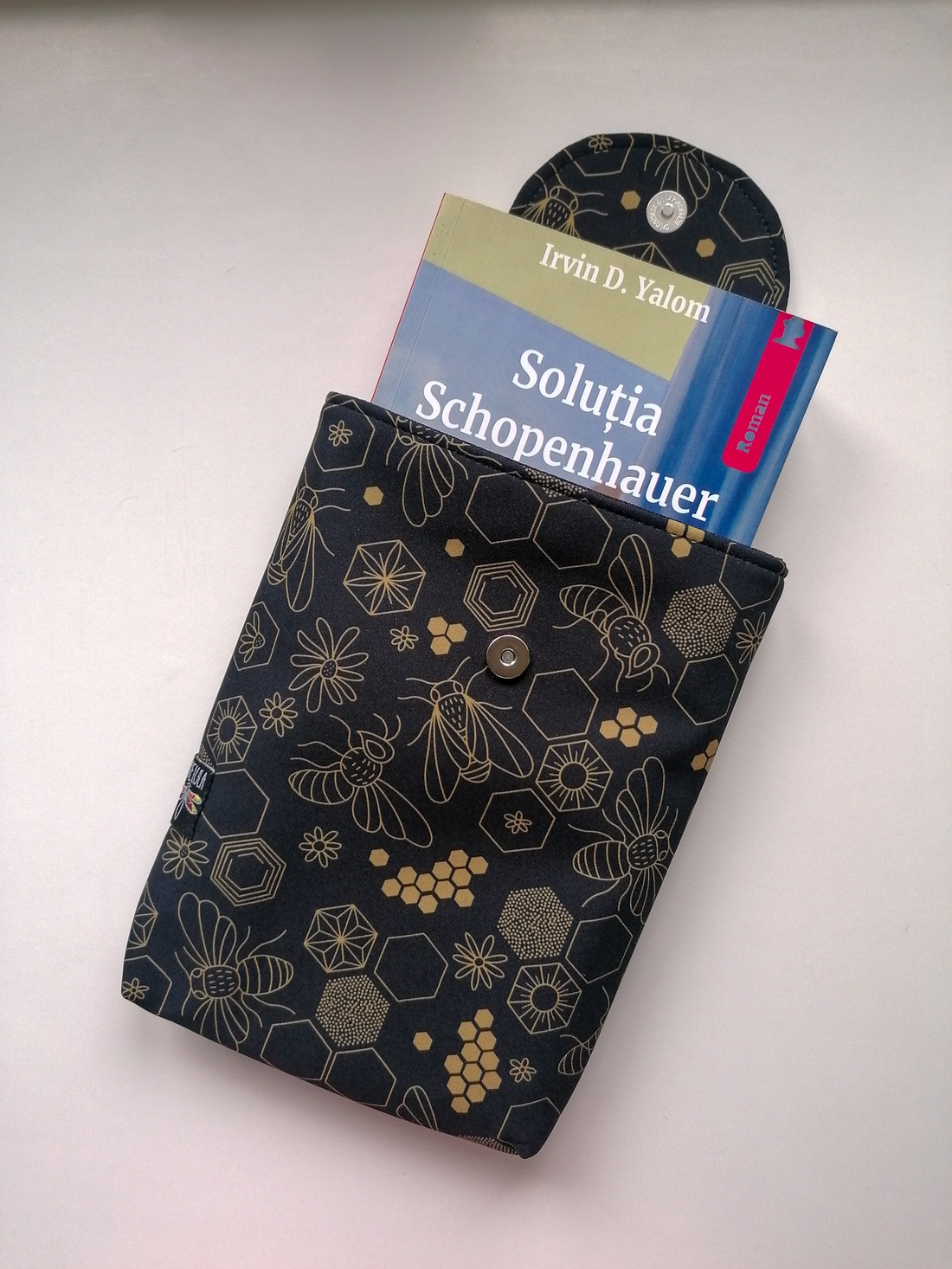 Husă carte LIBELULA - albine - cărți și creații cu tematică muzicală, cadouri - husă de carte - Artynos.ro