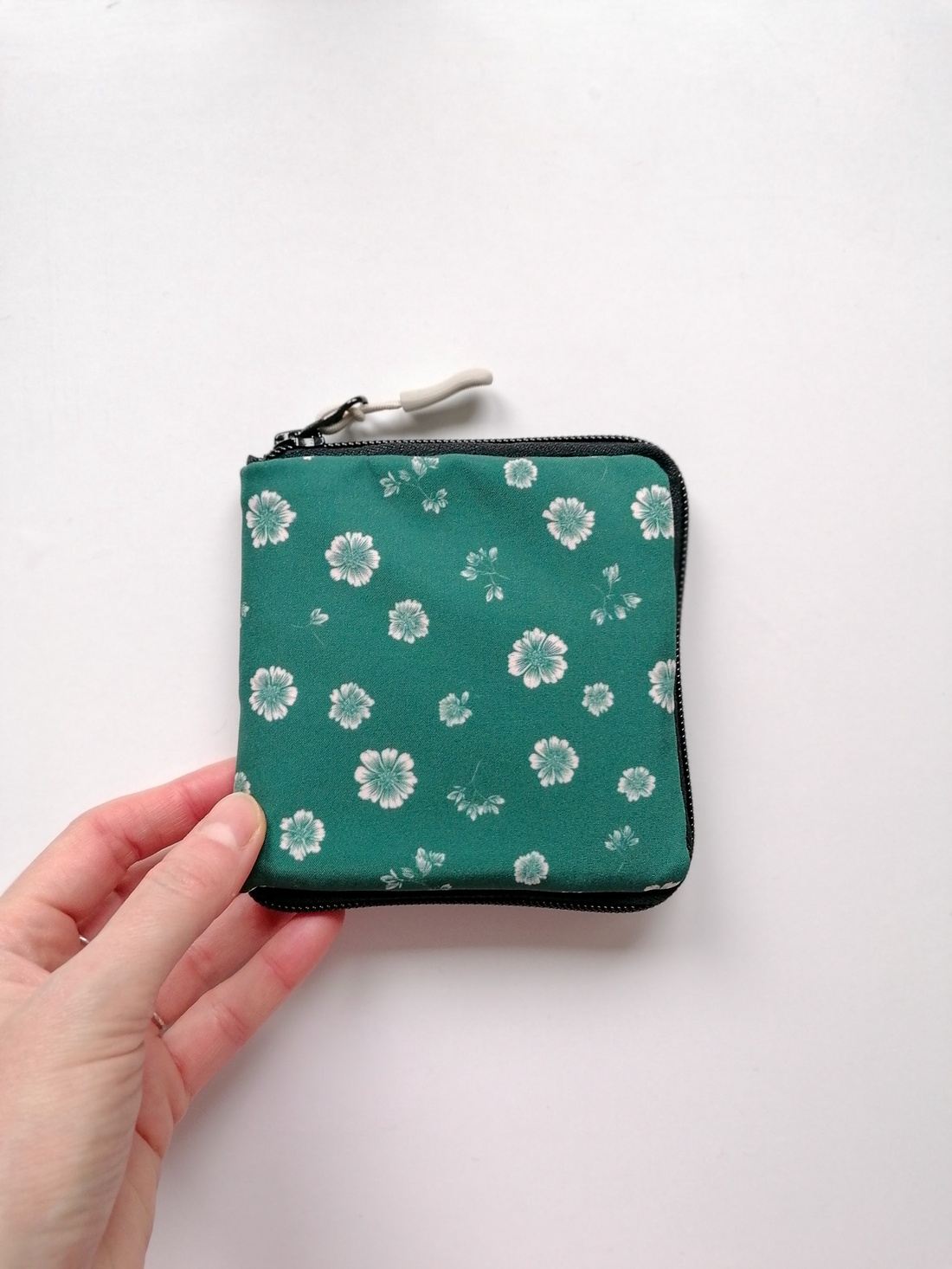 Portofel pătrat LIBELULA - flori de gheață - genți și portofele - portofele, huse, suporturi - portofele - portofele damă - Artynos.ro