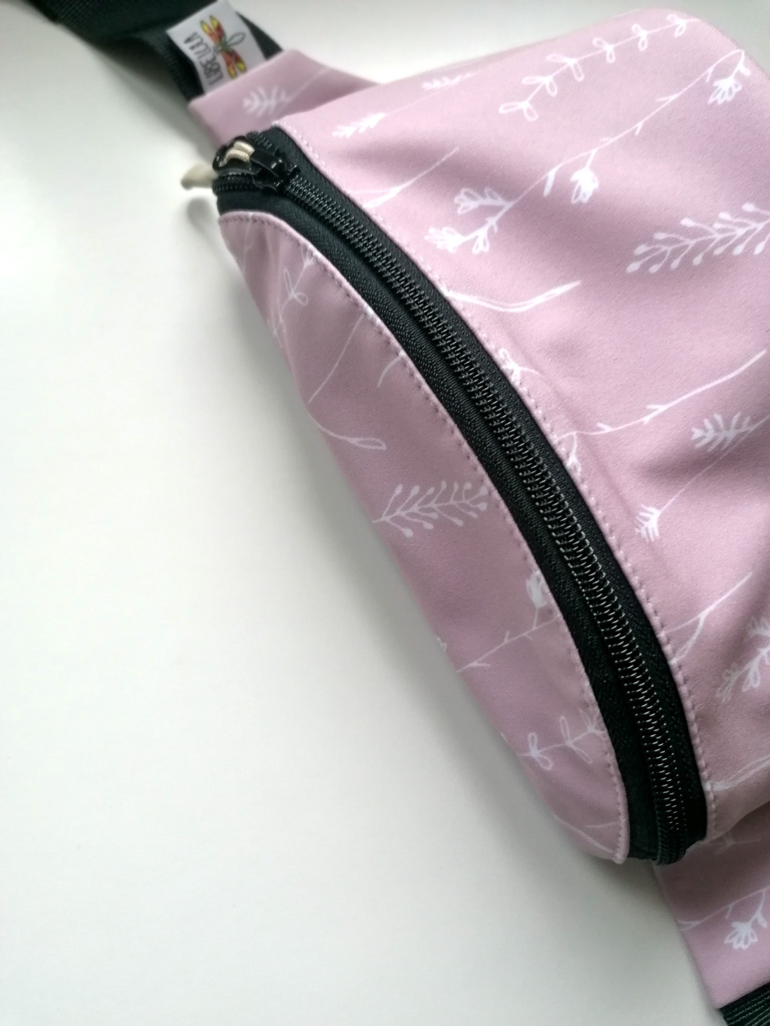 Borsetă clasică LIBELULA - roz pal - genți și portofele - borsete - Artynos.ro