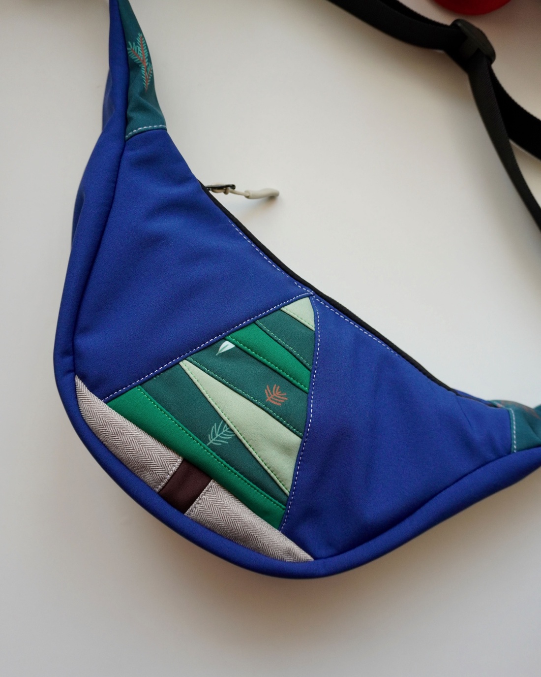 Geantă banană S - brad - quilt - genți și portofele - genți de mână și umăr - geantă crossbody - Artynos.ro