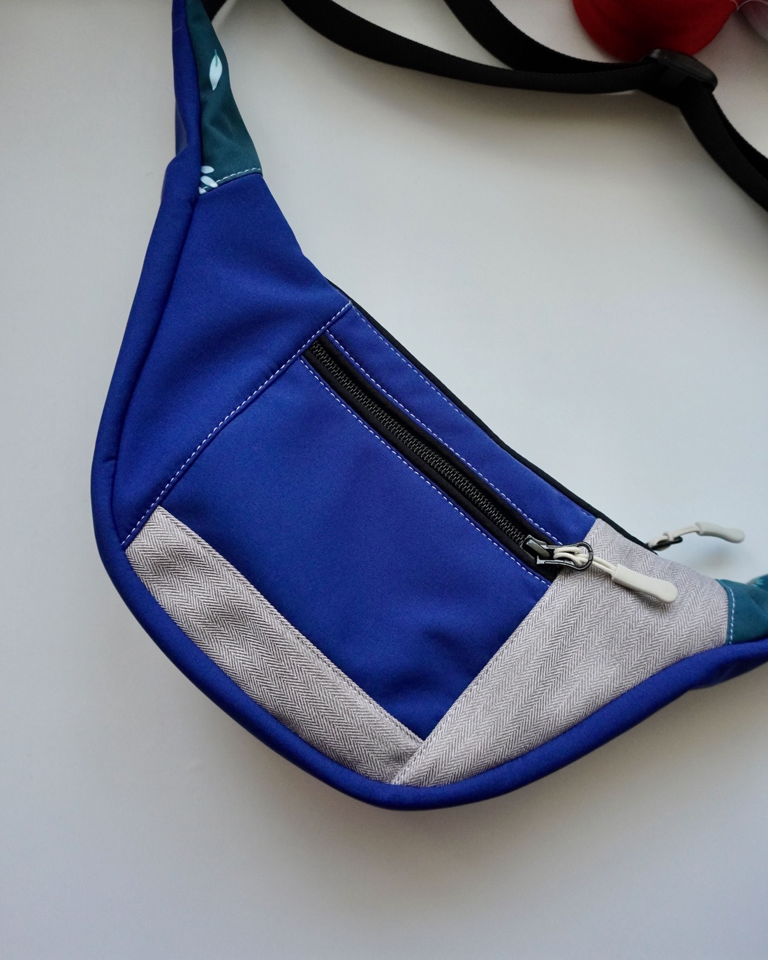 Geantă banană S - brad - quilt - genți și portofele - genți de mână și umăr - geantă crossbody - Artynos.ro