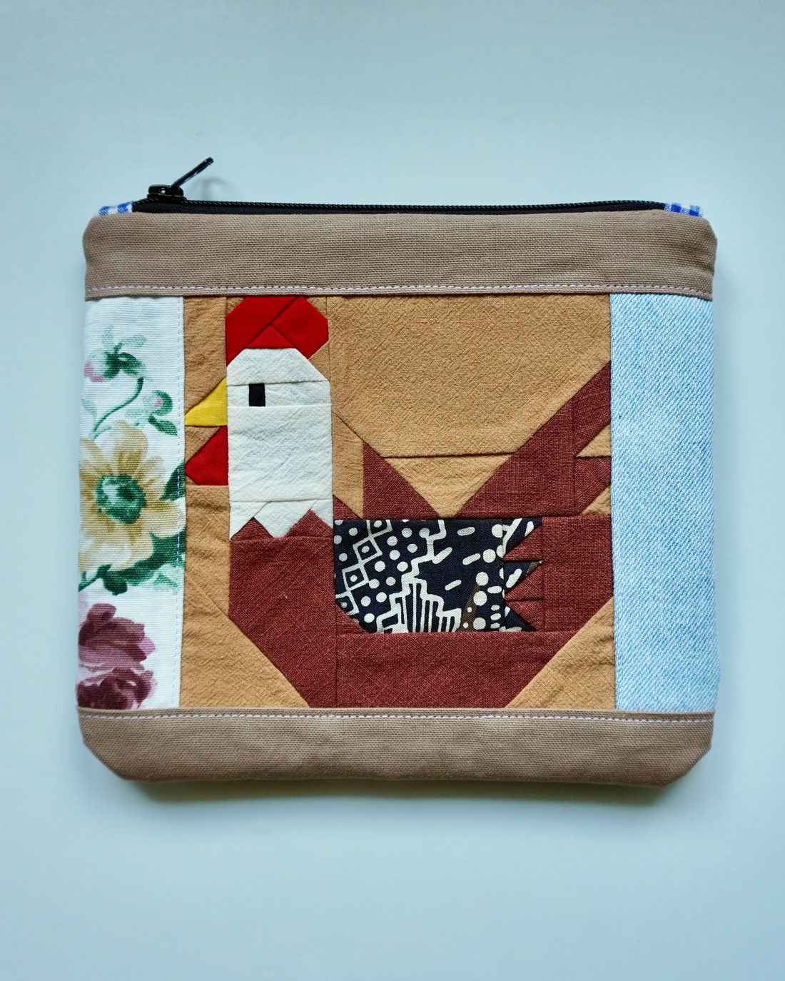 Portfard LIBELULA - găină pe ouă - fpp - genți și portofele - genți cosmetice - Artynos.ro