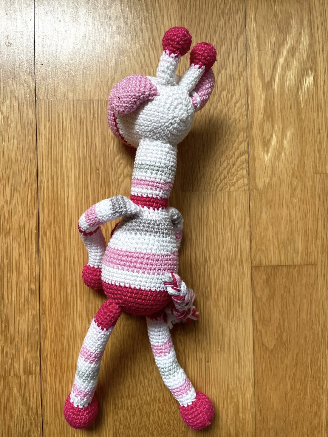 Amigurumi...zebra Zurli e roz! Jucarie crosetata - jucării și echipamente pentru copii - plușuri - figurine de pluș - Artynos.ro
