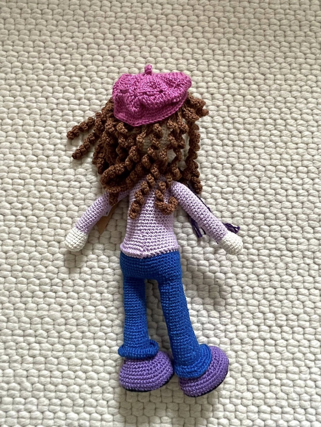 Amigurumi...fata cu basca roz, jucarie crosetata - jucării și echipamente pentru copii - plușuri - păpușă croșetată, păpușă de pluș - Artynos.ro