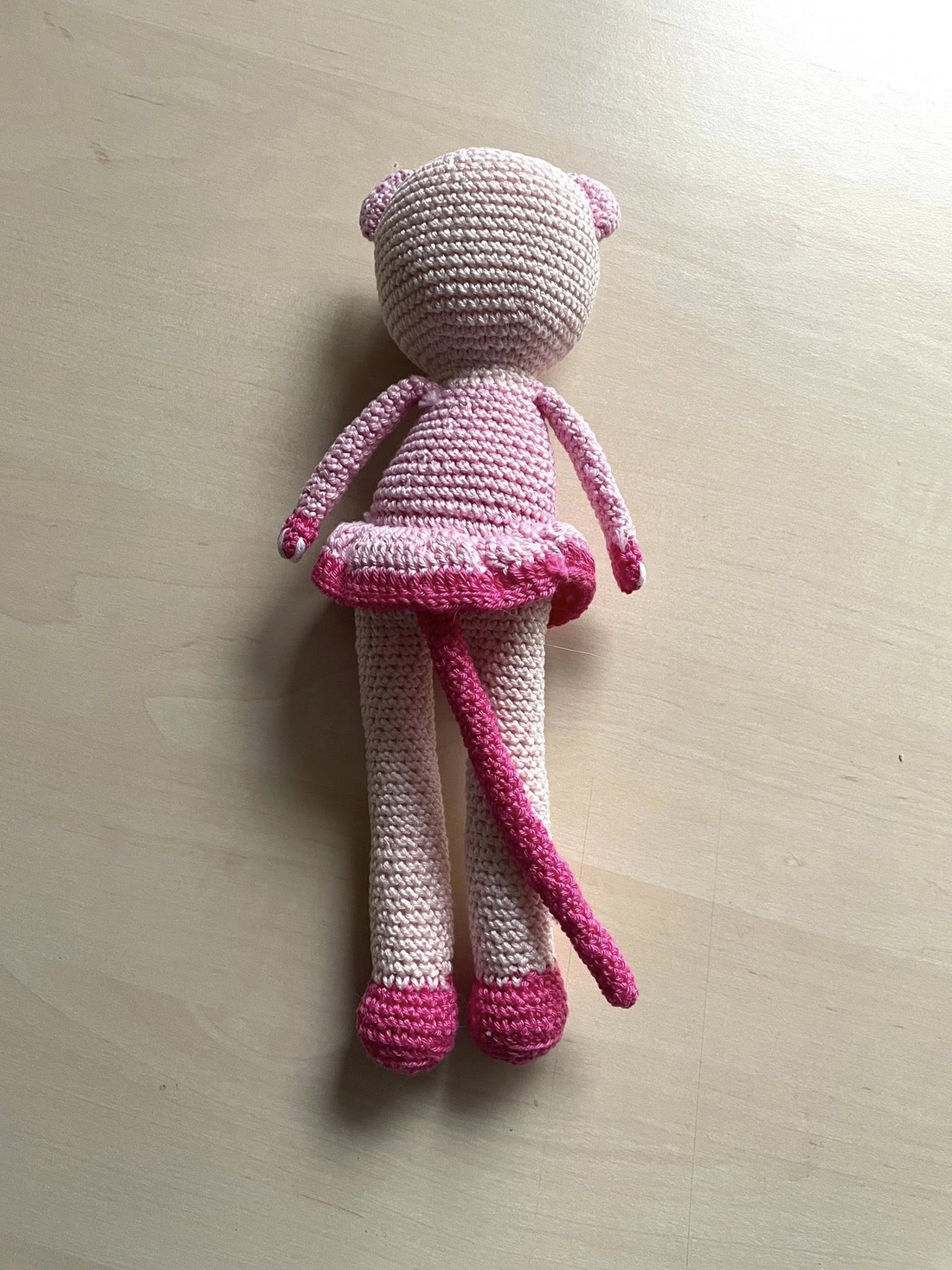 Amigurumi...pisicuta roz, jucarie crosetata - jucării și echipamente pentru copii - plușuri - păpușă croșetată, păpușă de pluș - Artynos.ro
