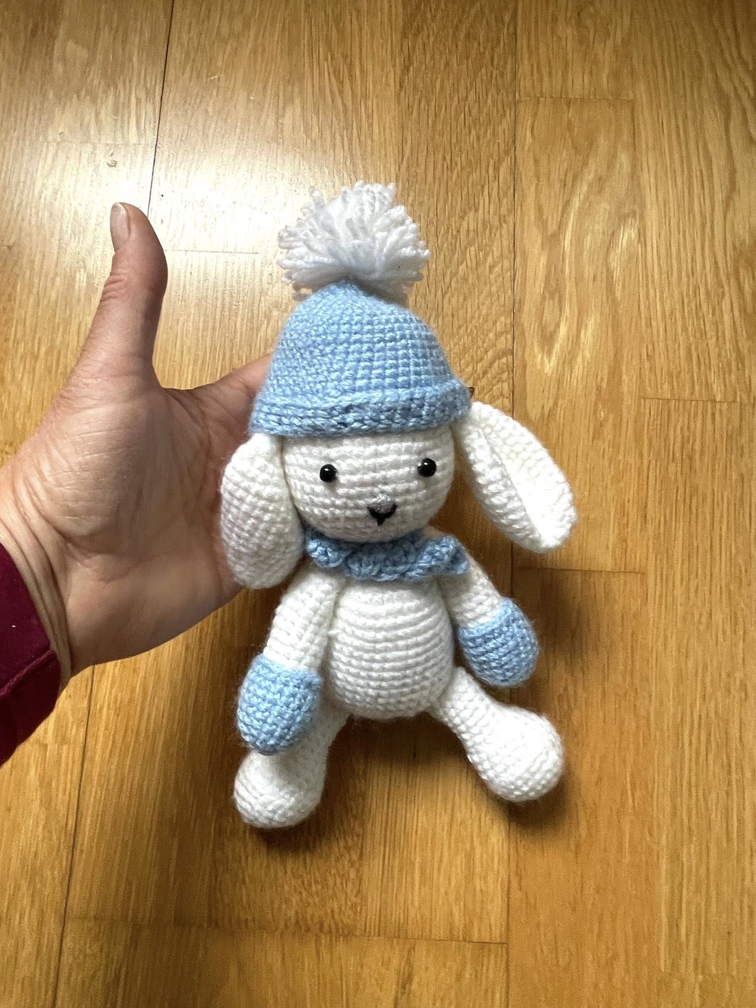 Amigurumi...catel cu caciulita, jucarie crosetata - jucării și echipamente pentru copii - plușuri - câine de pluș - Artynos.ro
