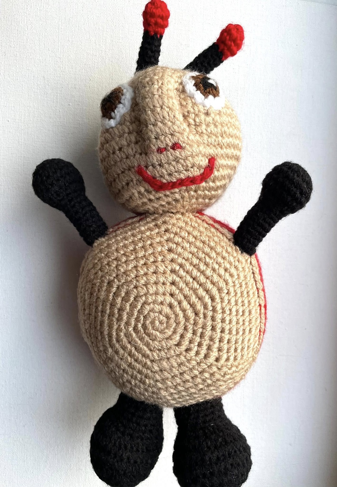 Amigurumi...buburuza, mamaruta, jucarie crosetata - jucării și echipamente pentru copii - plușuri - figurine de pluș - Artynos.ro