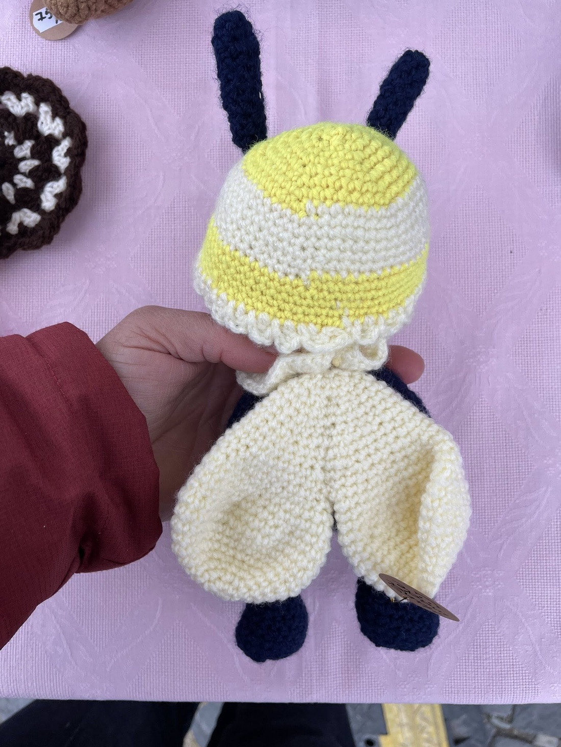Amigurumi...albinuta harnica, jucarie crosetata - jucării și echipamente pentru copii - plușuri - figurine de pluș - Artynos.ro