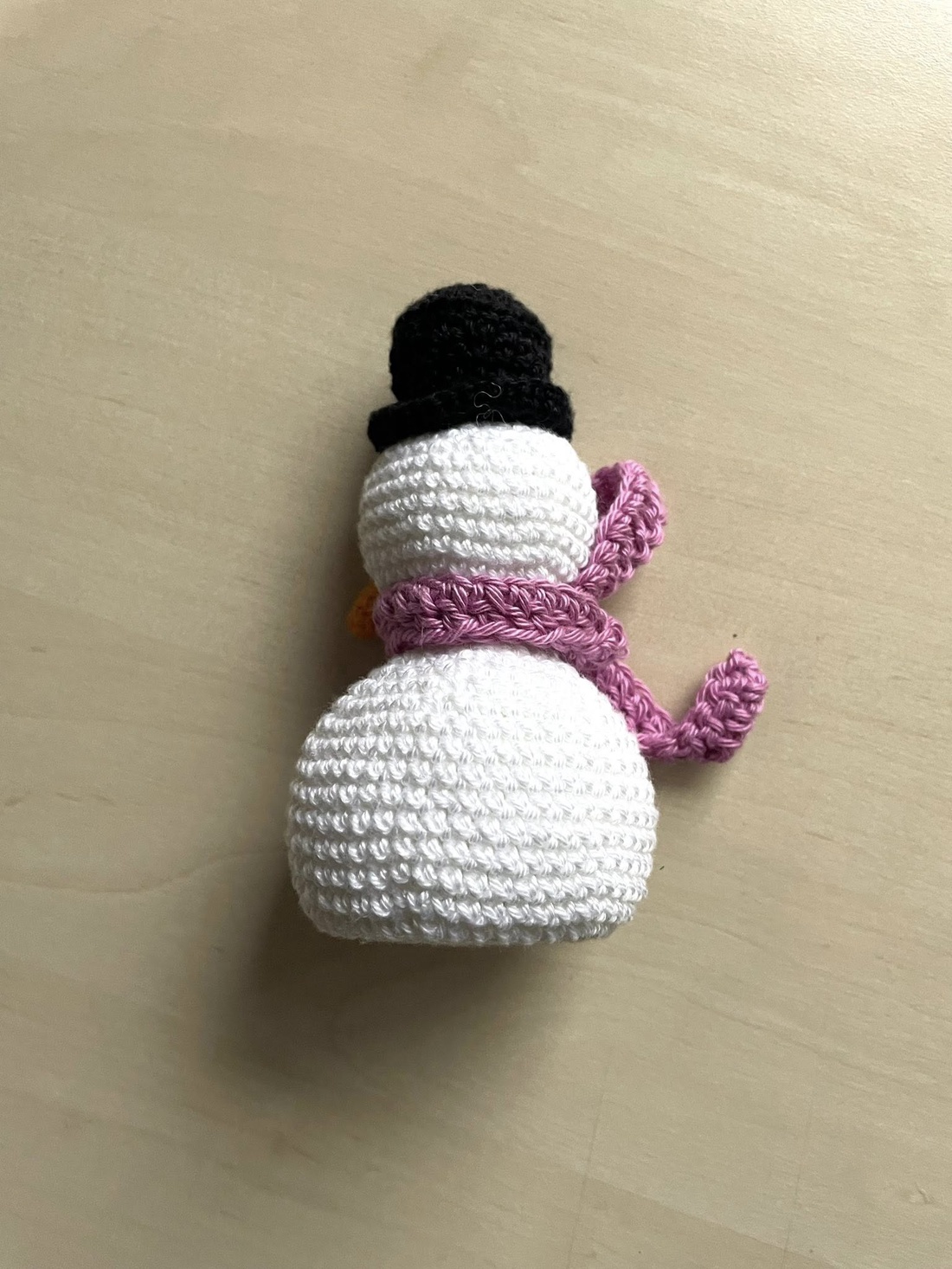 Amigurumi...om de zapada, jucarie crosetata - jucării și echipamente pentru copii - plușuri - figurine de pluș - Artynos.ro