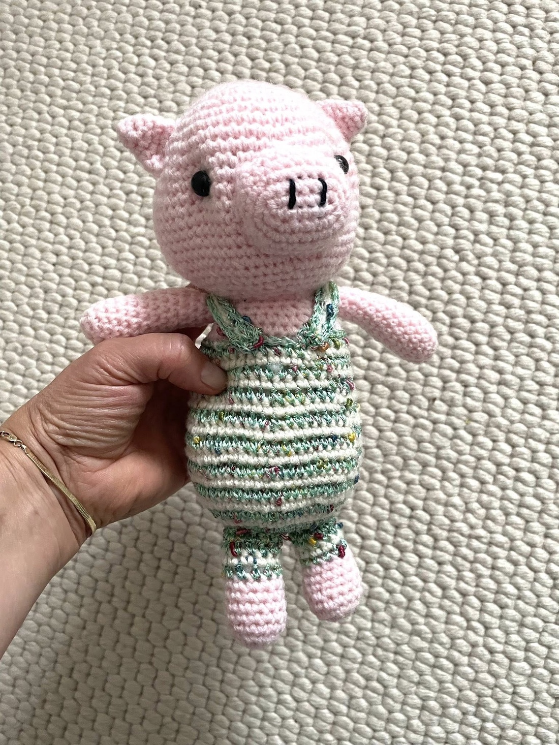 Amigurumi...purcel roz, jucarie crosetata - jucării și echipamente pentru copii - plușuri - figurine de pluș - Artynos.ro