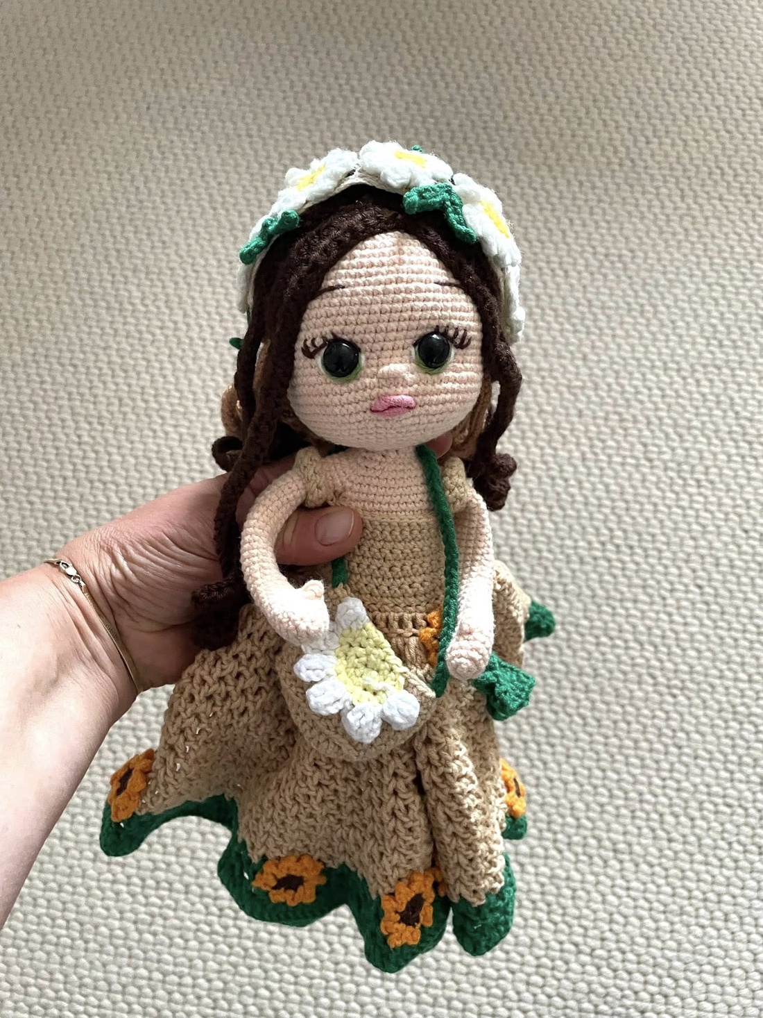 Amigurumi...fata cu floarea soarelui, jucarie crosetata - jucării și echipamente pentru copii - plușuri - păpușă croșetată, păpușă de pluș - Artynos.ro