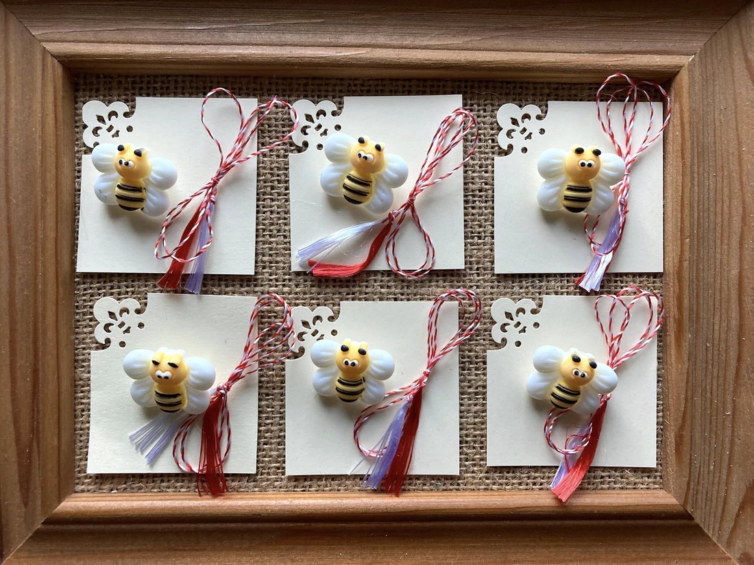 Martisor albinuta, brosa din rasina - bijuterii - mărțișor - Artynos.ro