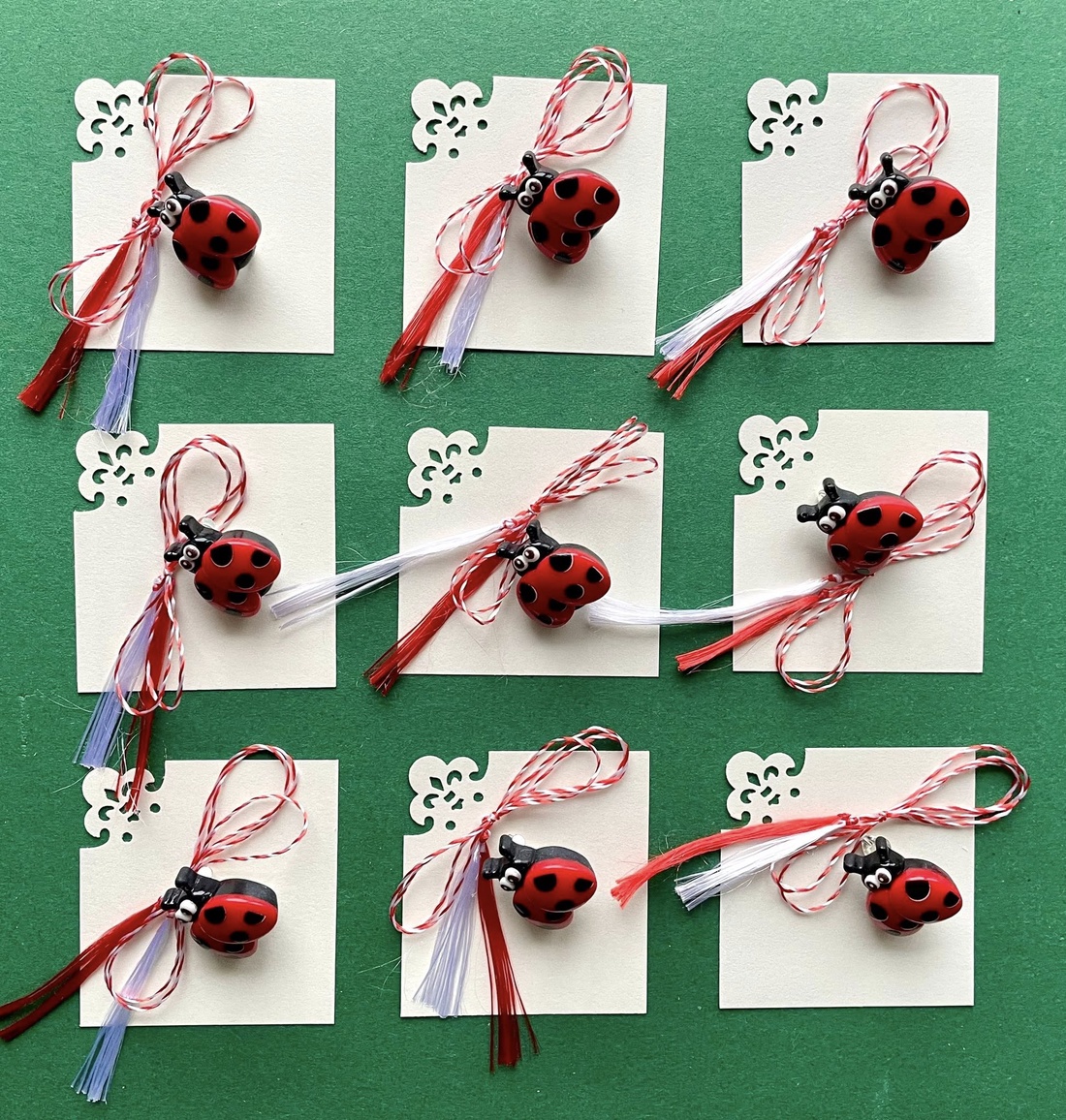 Martisor, borsa buburuza - bijuterii - mărțișor - Artynos.ro