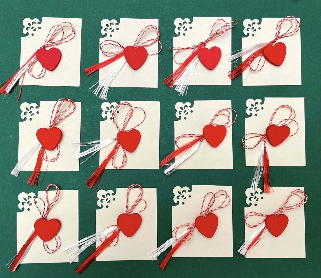 Martisor brosa din lemn inimioara - bijuterii - mărțișor - Artynos.ro