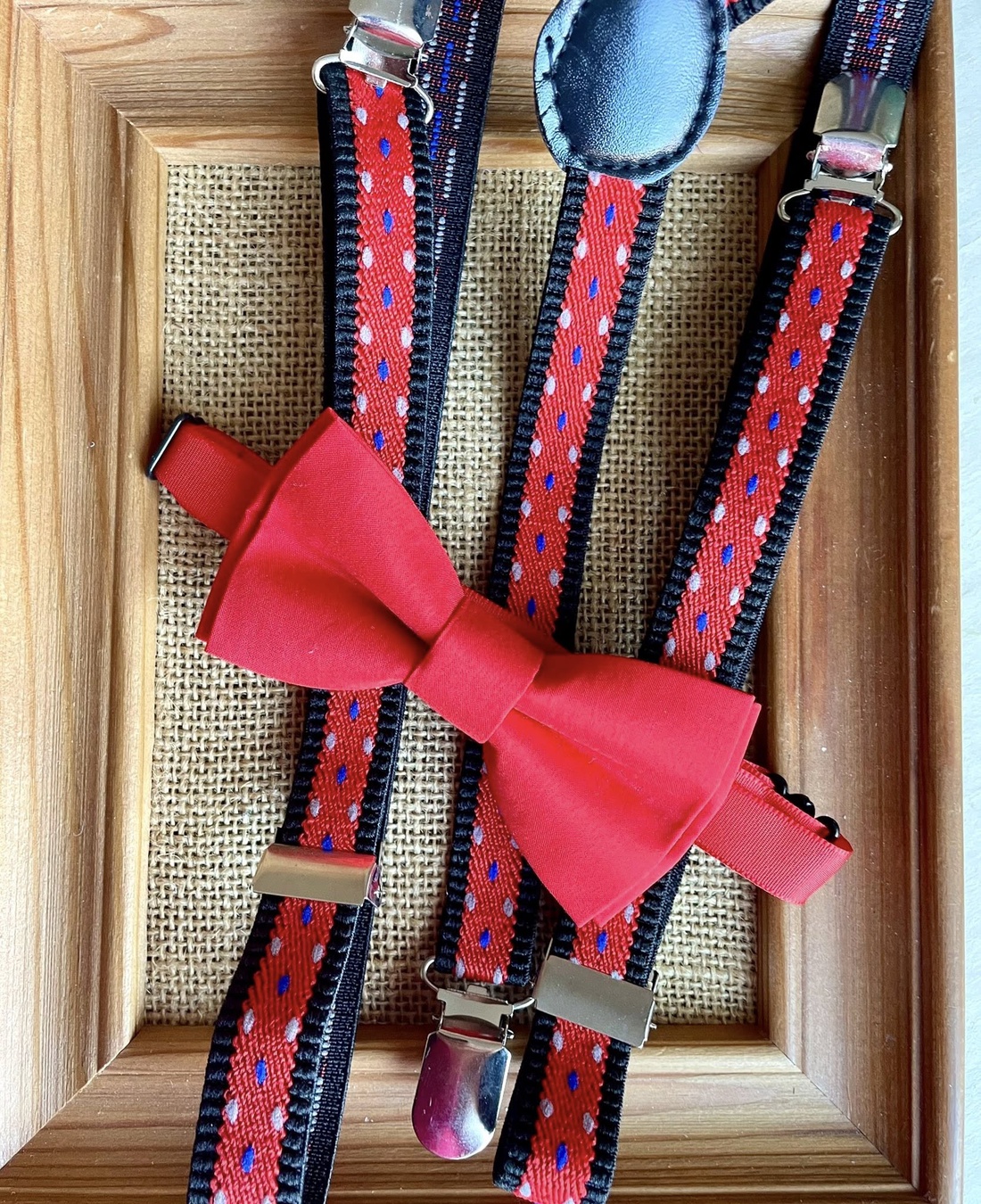 Set pentru copii, papion si bretele rosii  - îmbrăcăminte și modă - haine bărbați - cravată, papion - Artynos.ro