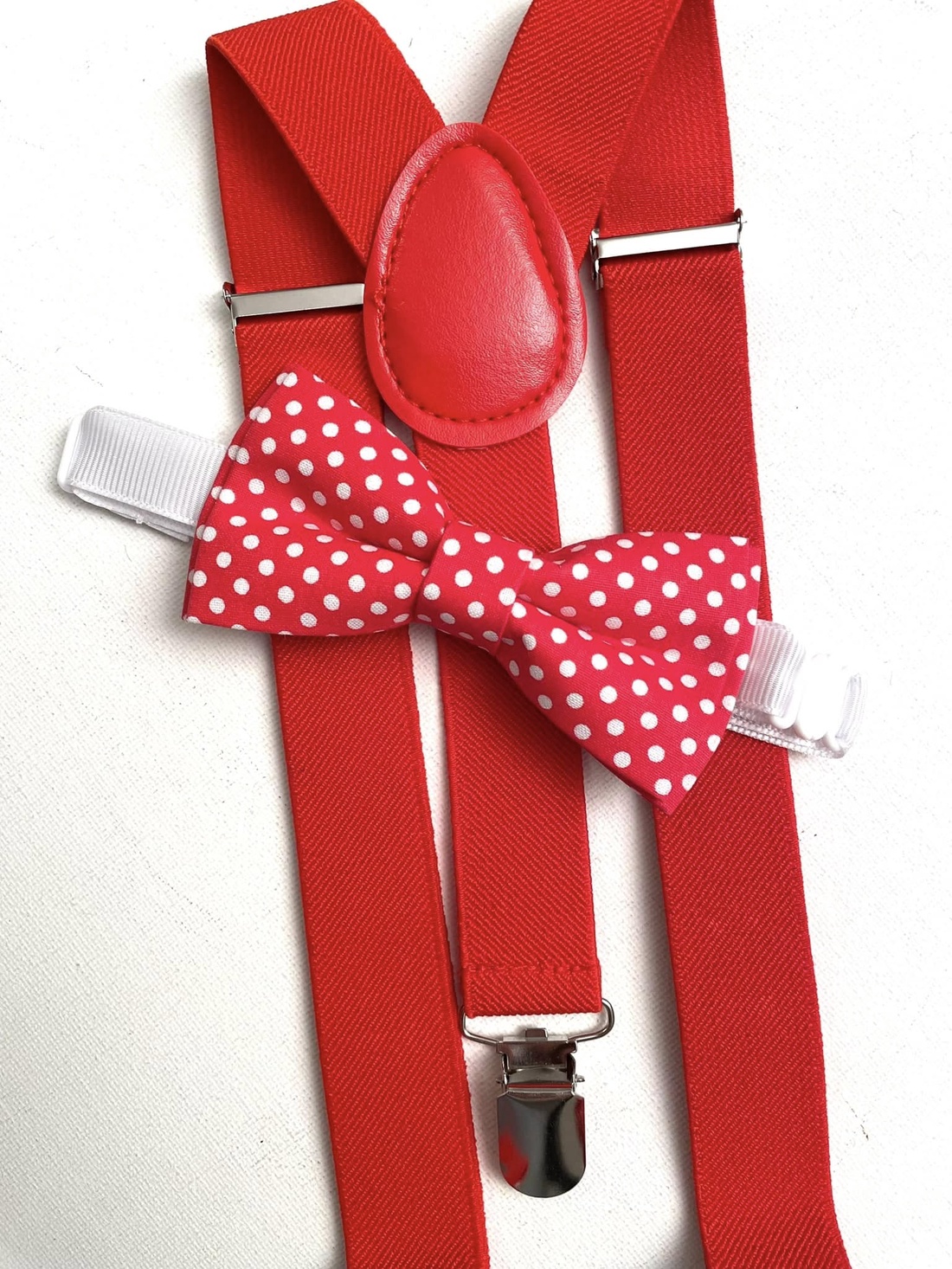 Set pentru copii, papion cu buline si bretele rosii - îmbrăcăminte și modă - haine bărbați - cravată, papion - Artynos.ro