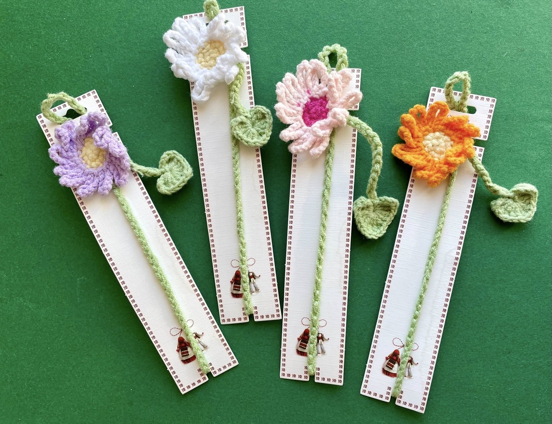 Semn de carte, floare crosetata - cărți și creații cu tematică muzicală, cadouri - semn de carte - Artynos.ro