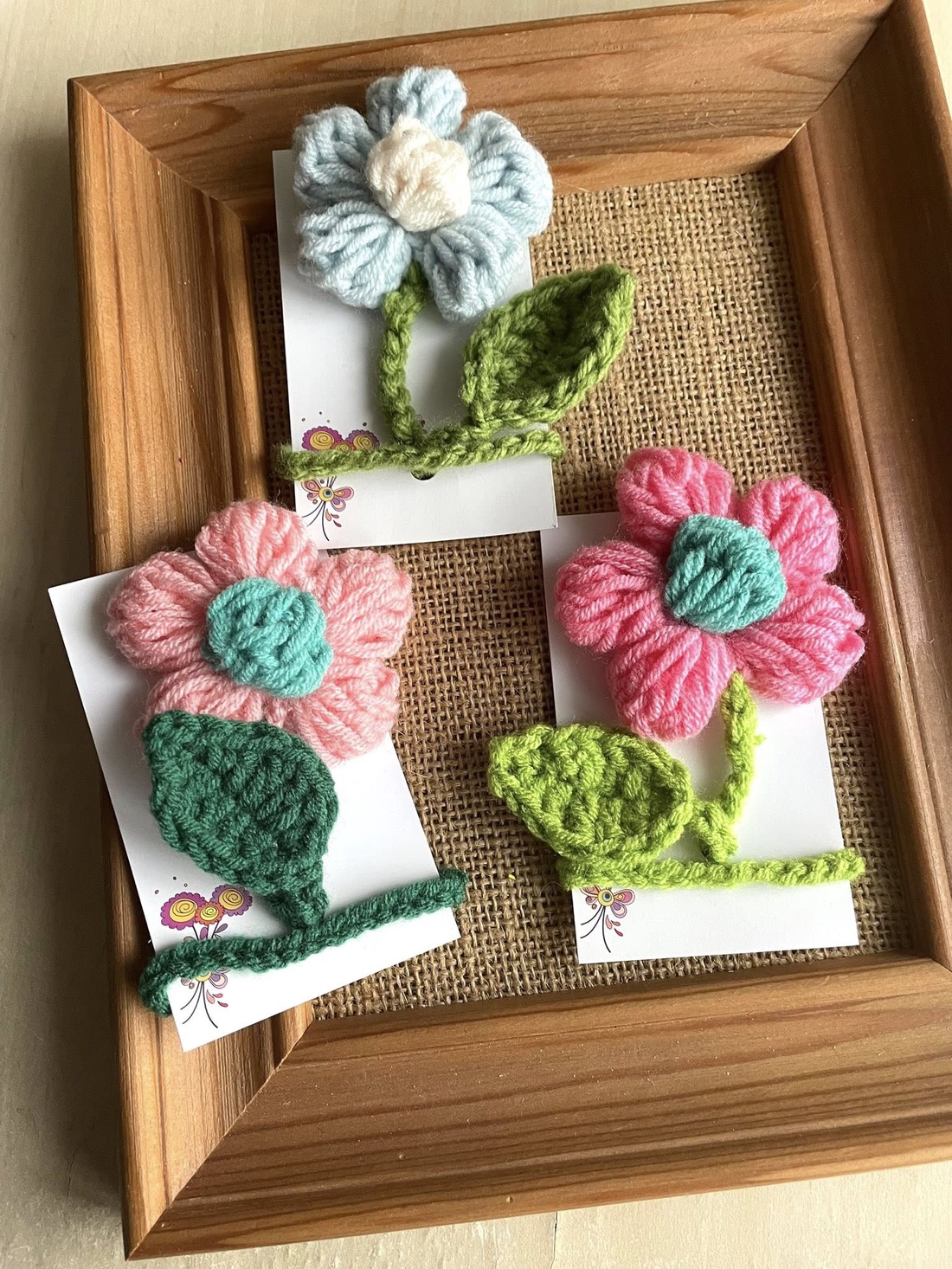 Semn de carte, floare crosetata...sau breloc - cărți și creații cu tematică muzicală, cadouri - semn de carte - Artynos.ro