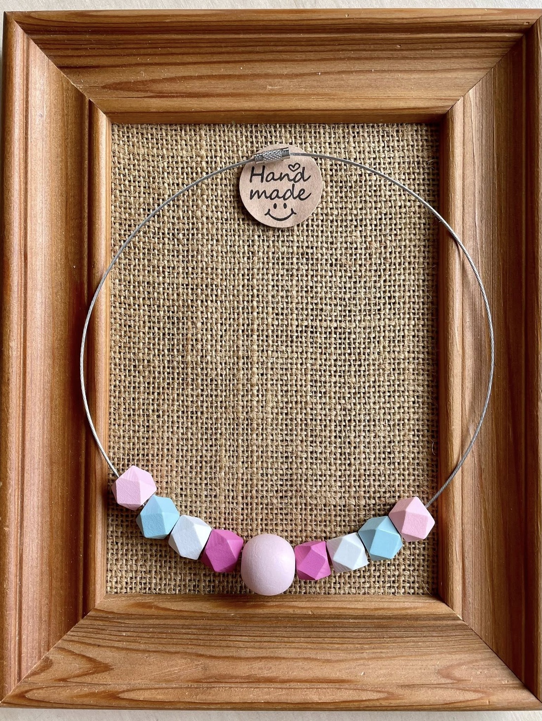 Colier cu bile din lemn, roz - bijuterii - coliere - coliere din mărgele - Artynos.ro