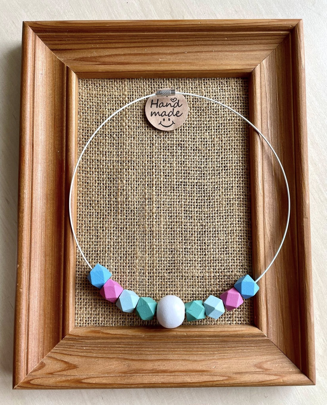 Colier cu bile din lemn, albastru - bijuterii - coliere - coliere din mărgele - Artynos.ro