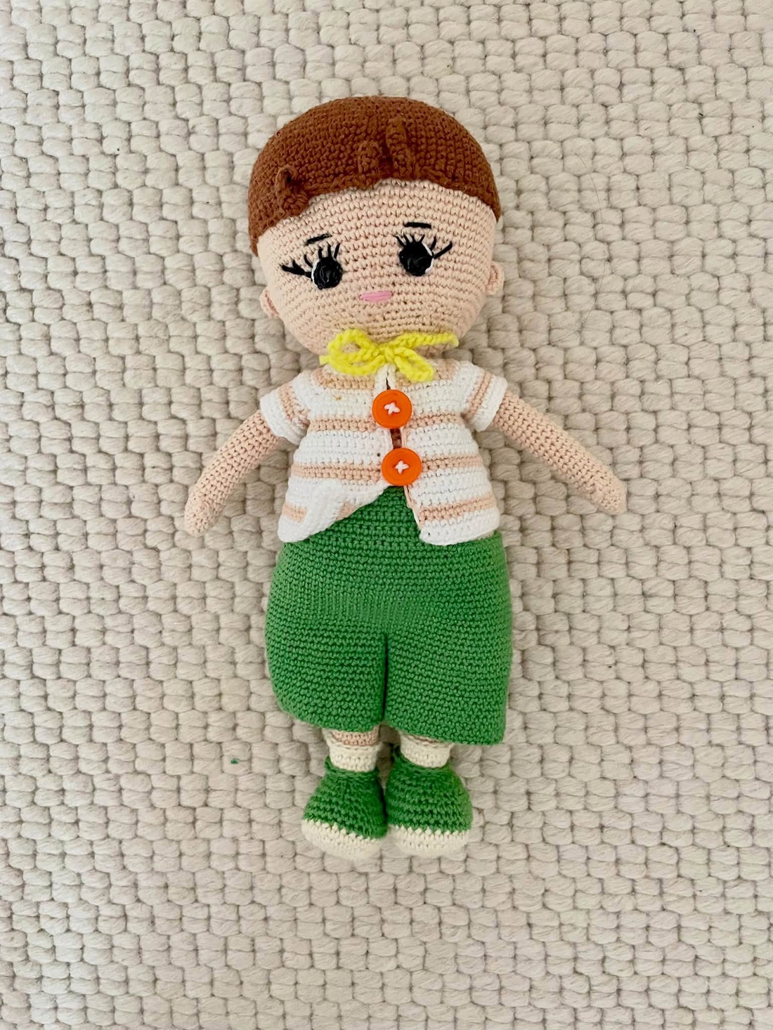 Amigurumi...Baietel la gradinita! Jucarie crosetata - jucării și echipamente pentru copii - plușuri - păpușă croșetată, păpușă de pluș - Artynos.ro