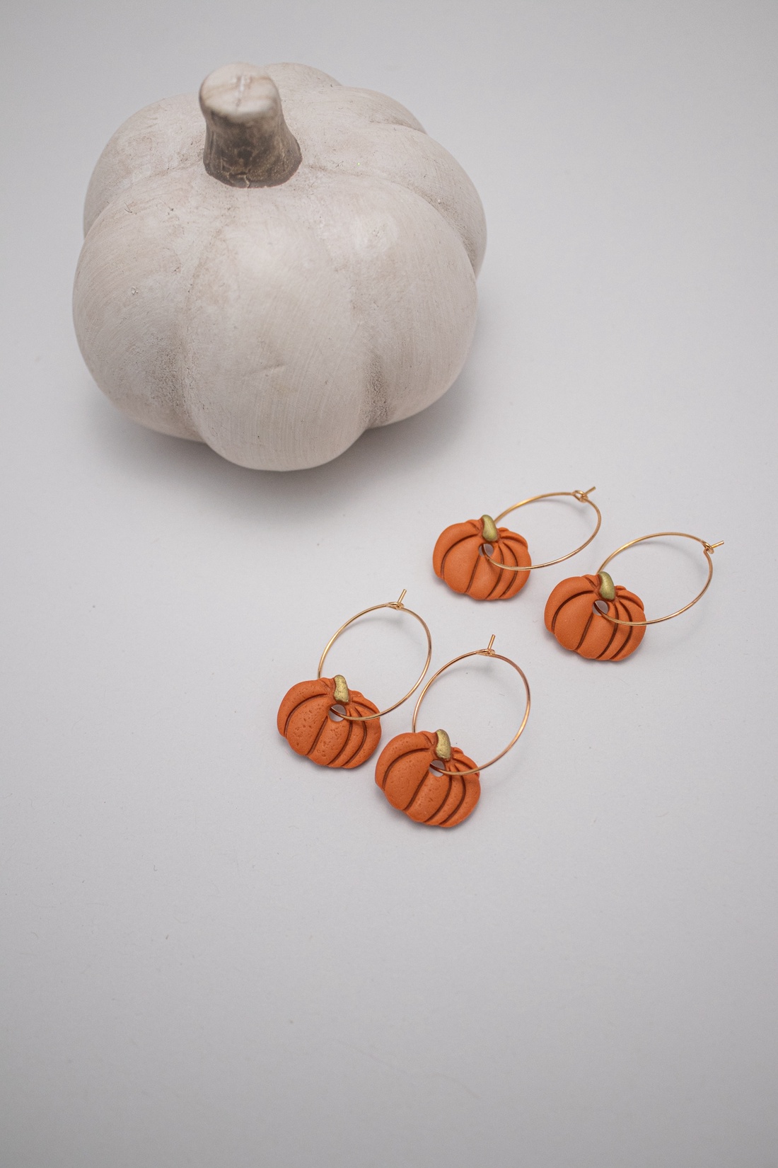 Cercei Pumpkin Hoops - bijuterii - cercei - clipsuri - Artynos.ro Cercei Pumpkin Hoops - bijuterii - cercei - clipsuri - Artynos.ro