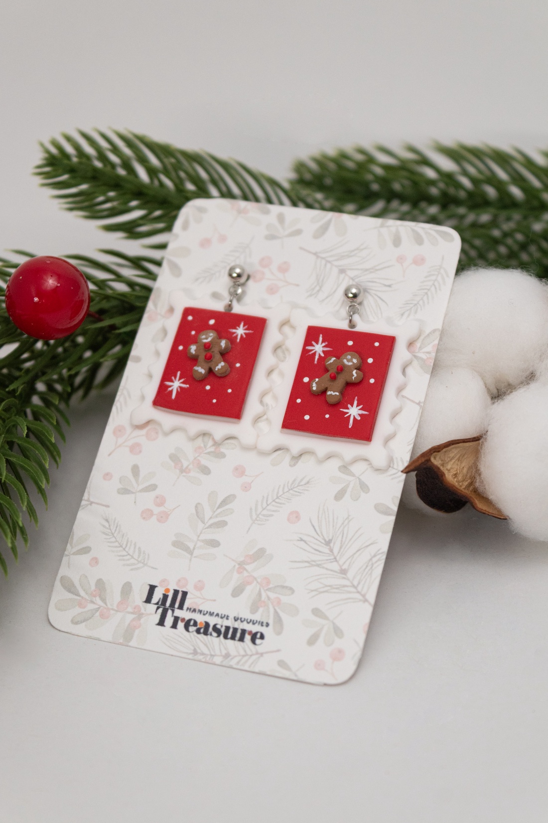 Cercei de Craciun cu omulet de turta dulce - bijuterii - cercei - cercei lungi - Artynos.ro