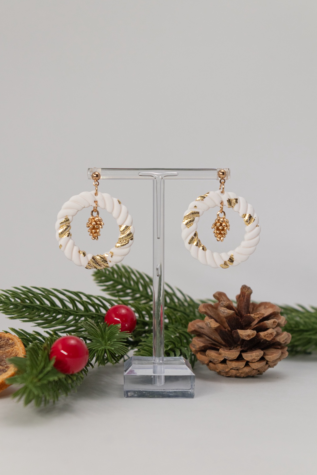 Cercei coronita de Craciun - Christmas Wreath V - bijuterii - cercei - cercei lungi - Artynos.ro