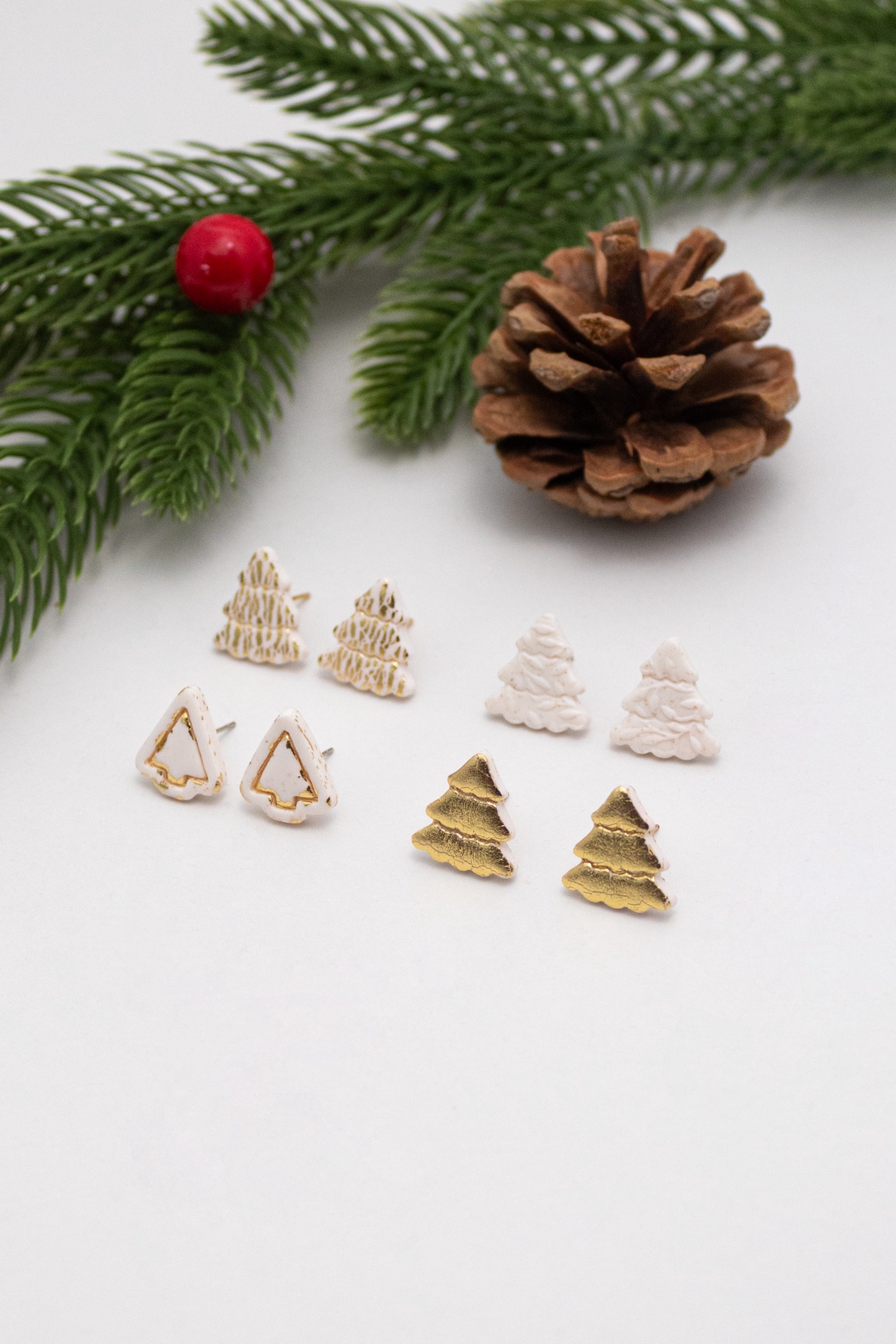 Cercei tip tinta Christmas Tree - bijuterii - cercei - cercei cu figurine - Artynos.ro