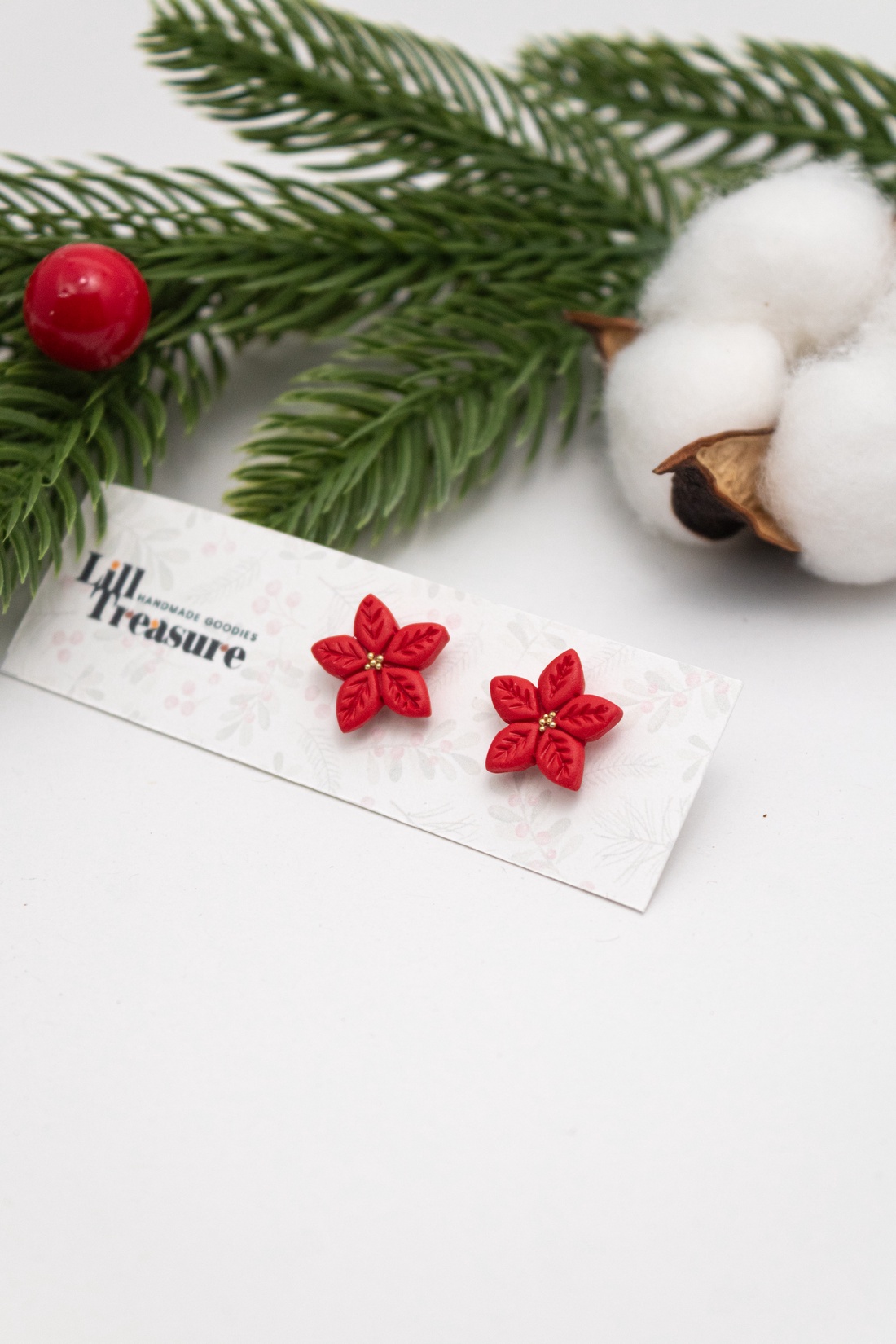 Cercei Craciunita cu detalii aurii - Poinsettia - bijuterii - cercei - cercei cu figurine - Artynos.ro