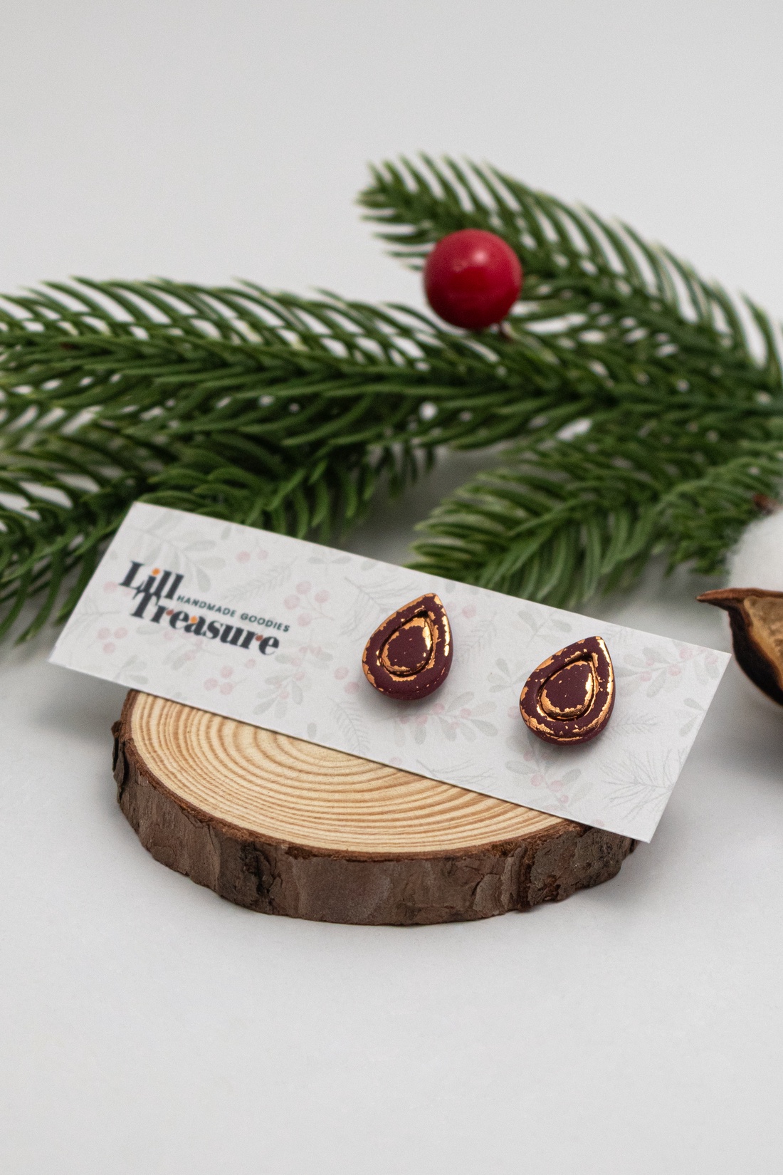 Cercei Burgundy Christmas - bijuterii - cercei - cercei cu figurine - Artynos.ro