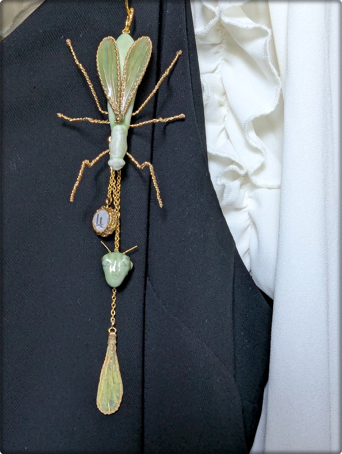 Broșa Mantis cu elemente detașabile  - accessorii și unelte - broșă, cerc, încuietoare - Artynos.ro