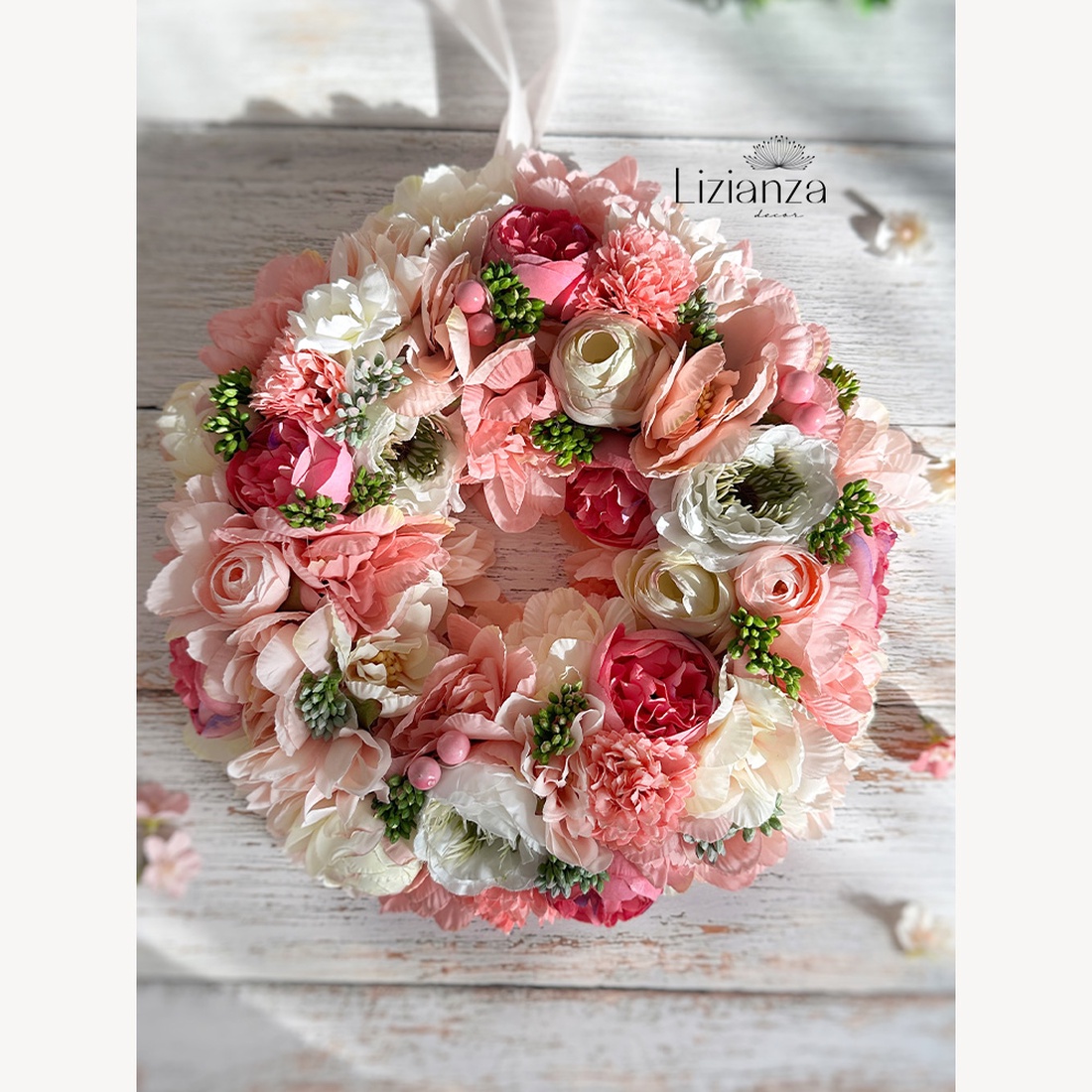 Coroniță veselă cu flori Mirella - casă & stil de viață - accesorii pentru decorat casa - decorațiuni de geam și decorațiuni de ușă - ornamente de ușă - Artynos.ro Coroniță veselă cu flori Mirella - casă & stil de viață - accesorii pentru decorat casa - decorațiuni de geam și decorațiuni de ușă - ornamente de ușă - Artynos.ro