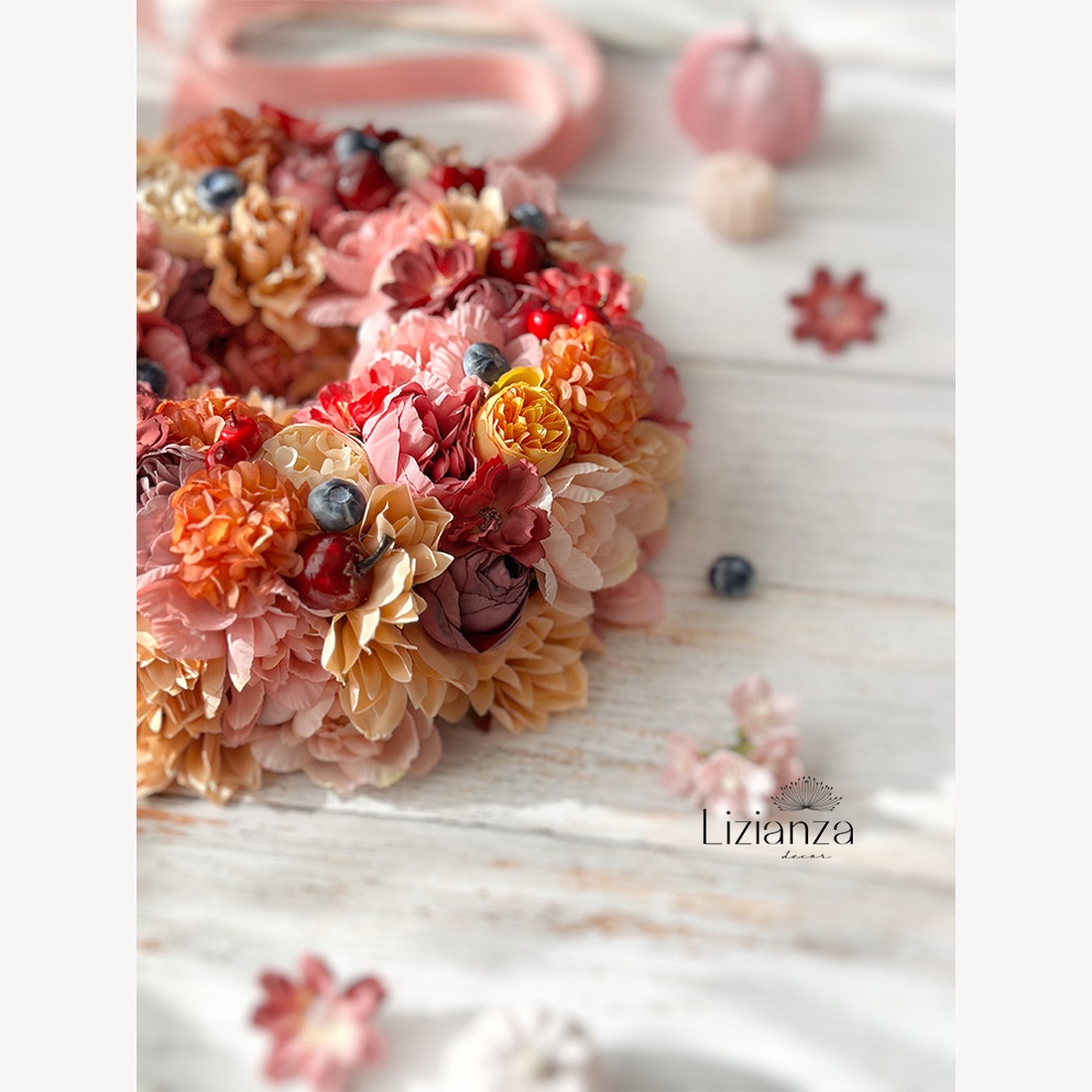 Coroniță de toamnă pentru ușă Ozana - casă & stil de viață - accesorii pentru decorat casa - decorațiuni de geam și decorațiuni de ușă - ornamente de ușă - Artynos.ro Coroniță de toamnă pentru ușă Ozana - casă & stil de viață - accesorii pentru decorat casa - decorațiuni de geam și decorațiuni de ușă - ornamente de ușă - Artynos.ro