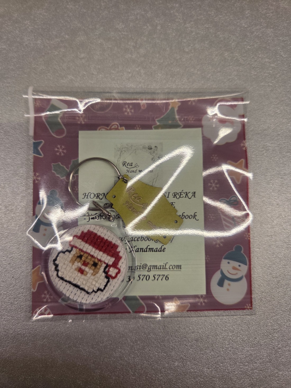 Breloc Santa Claus - crăciun - cadouri de moș crăciun - cadouri de moș crăciun - Artynos.ro