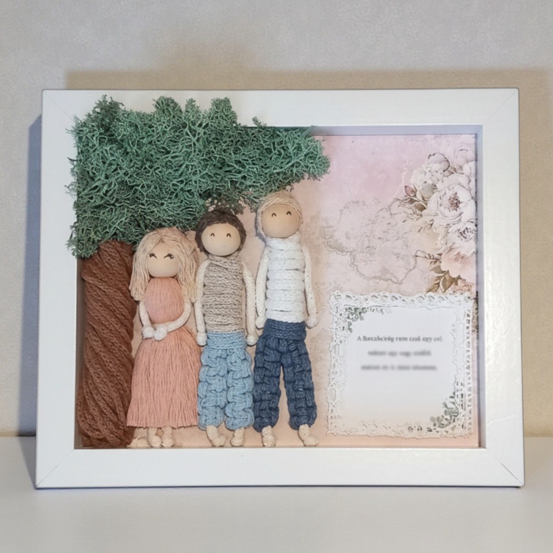 Cadou unic de absolvire pentru educatoare și profesori � tablou cu figurină 3D din macramé cu citat personalizat - casă & stil de viață - decorațiuni de casă - decorațiuni de pereți - decor de pereți, macrame - Artynos.ro