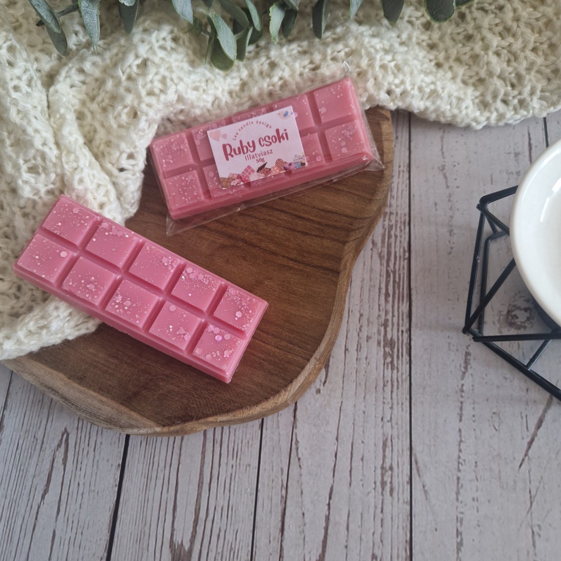 Ceară parfumată cu ciocolată Ruby - - Artynos.ro Ceară parfumată cu ciocolată Ruby - - Artynos.ro