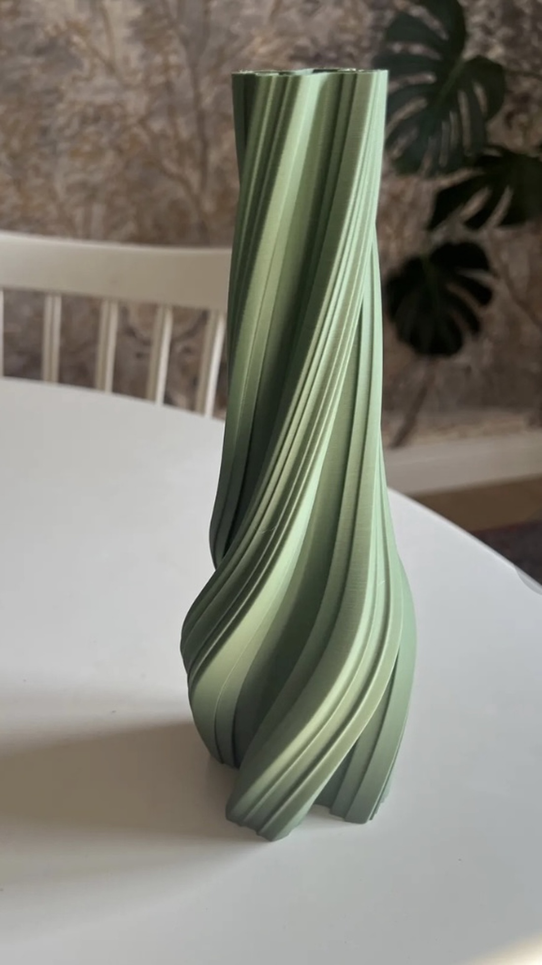Vază răsucită 3D - casă & stil de viață - accesorii pentru decorat casa - suport de flori - vaze - Artynos.ro