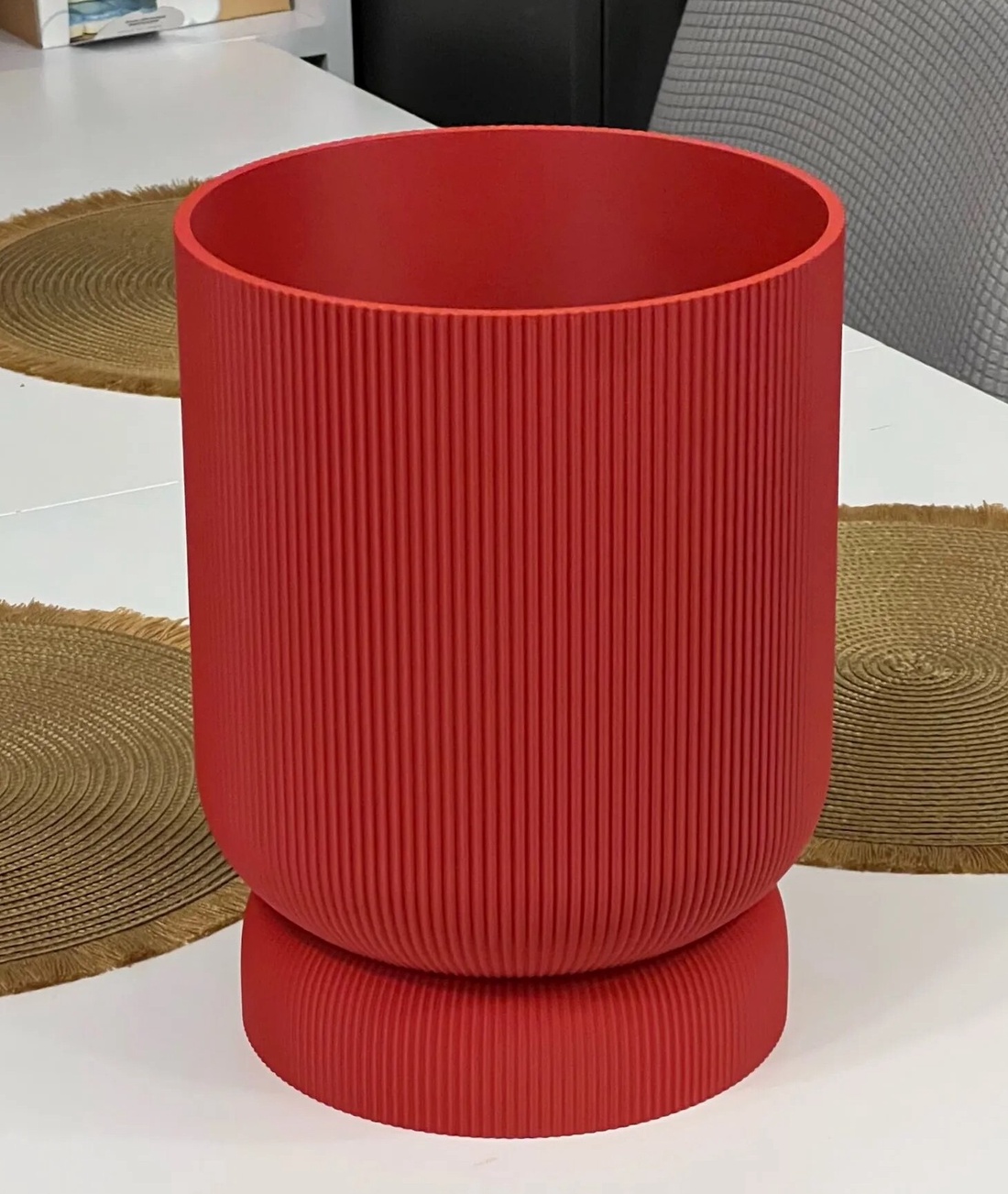 Jardinieră 3D cu tavă de picurare cu șurub - casă & stil de viață - accesorii pentru decorat casa - suport de flori - ghiveci și jardiniere - Artynos.ro