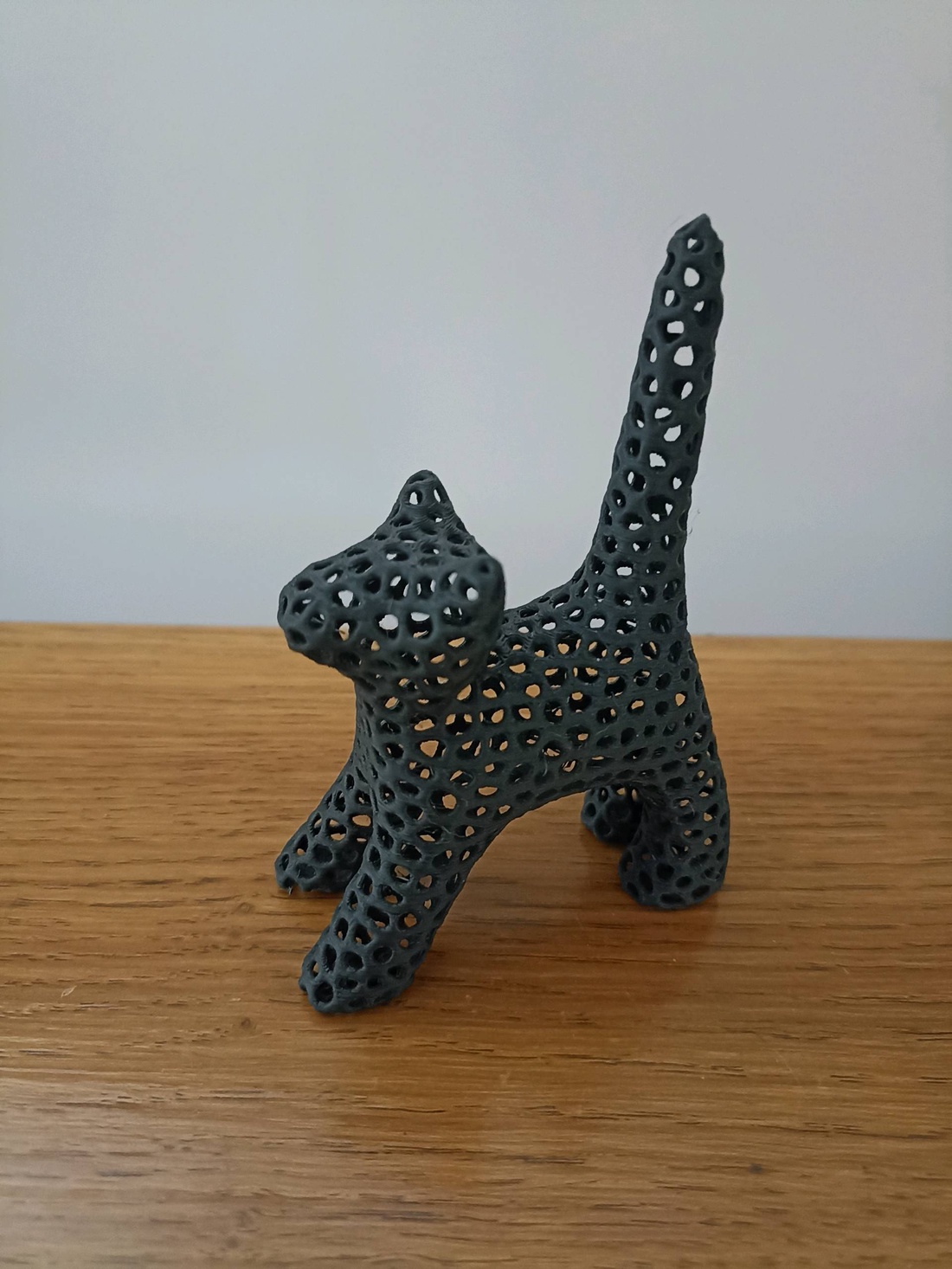 Statuie 3D a unei pisici - 3D macska szobor - accesorii de crăciun - decorațiuni de crăciun de casă - decorațiuni pentru pomul de crăciun - Artynos.ro