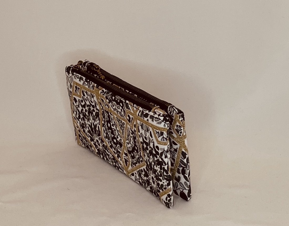 Geantă de toaletă cu model, format din 2 piese, portofel - genți și portofele - genți cosmetice - Artynos.ro