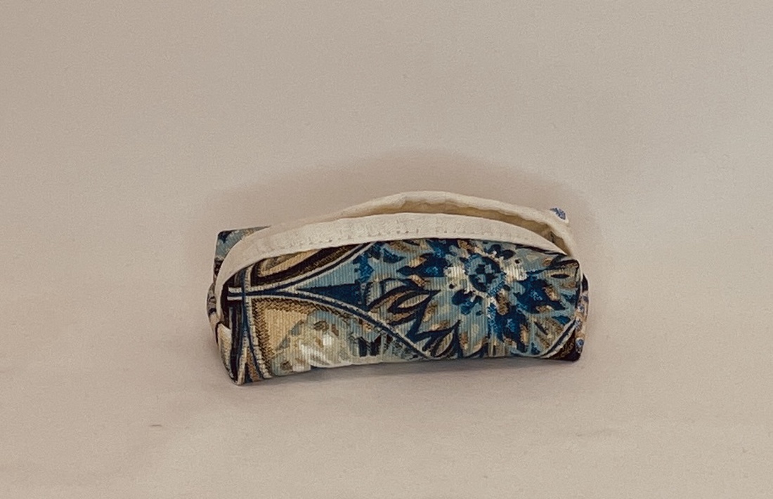 Suport pentru șervețele din pânză - genți și portofele - portofele, huse, suporturi - suport de batiste - Artynos.ro